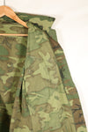 Circa 1966–67 | Estimated S-R | ERDL | Non-ripstop | Early print | Jungle fatigue jacket | Used