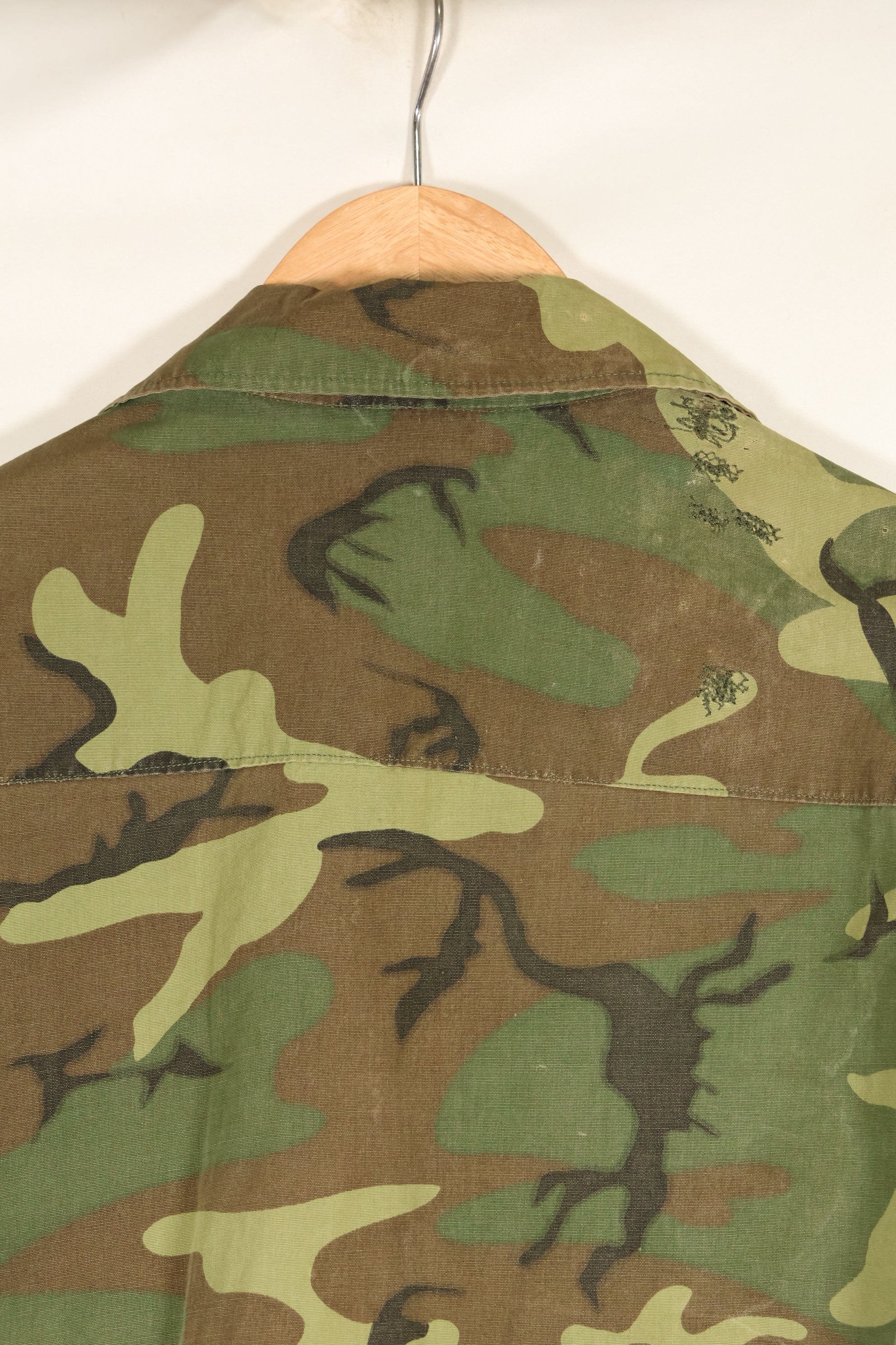 Circa 1967, M-L, ERDL, non-ripstop, early print, jungle fatigues jacket, used