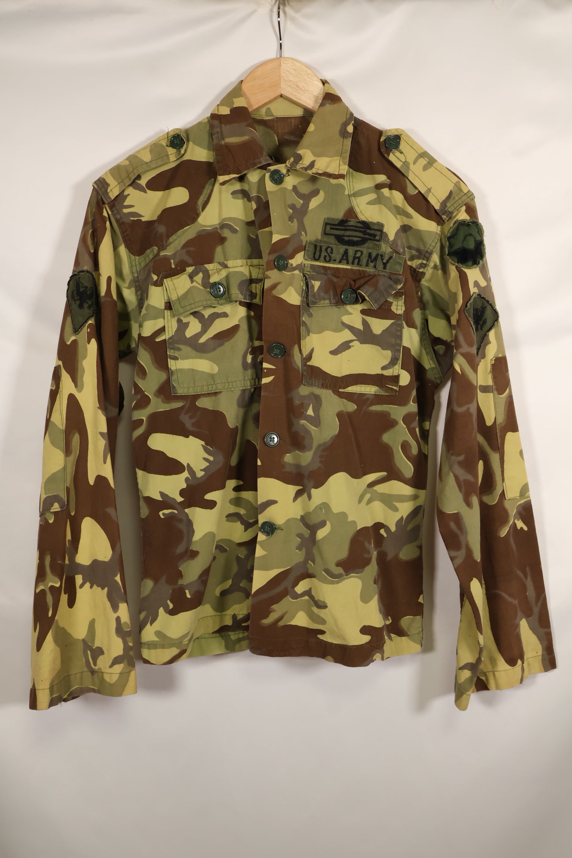 Estimated 1966 US Army Advisor 9th Infantry Division ERDL Leaf Camouflage, locally made, used.