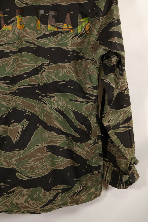 実物　USカット　シルバータイガーストライプ　シャツ　推定US-M　状態良い　背面ステンシルあり