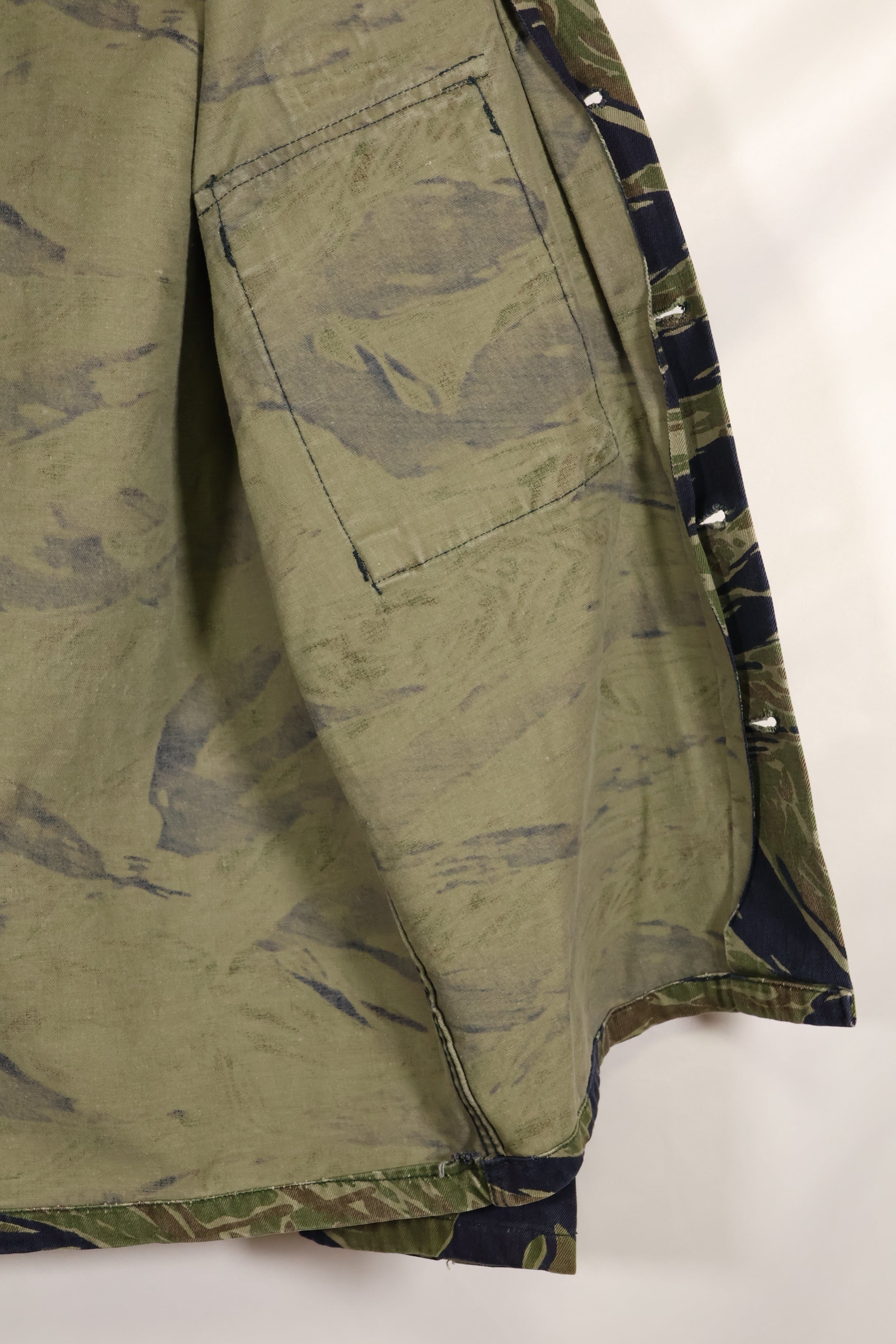 Actual TO78 A-L Okinawa Tiger Tiger Stripe Shirt Used