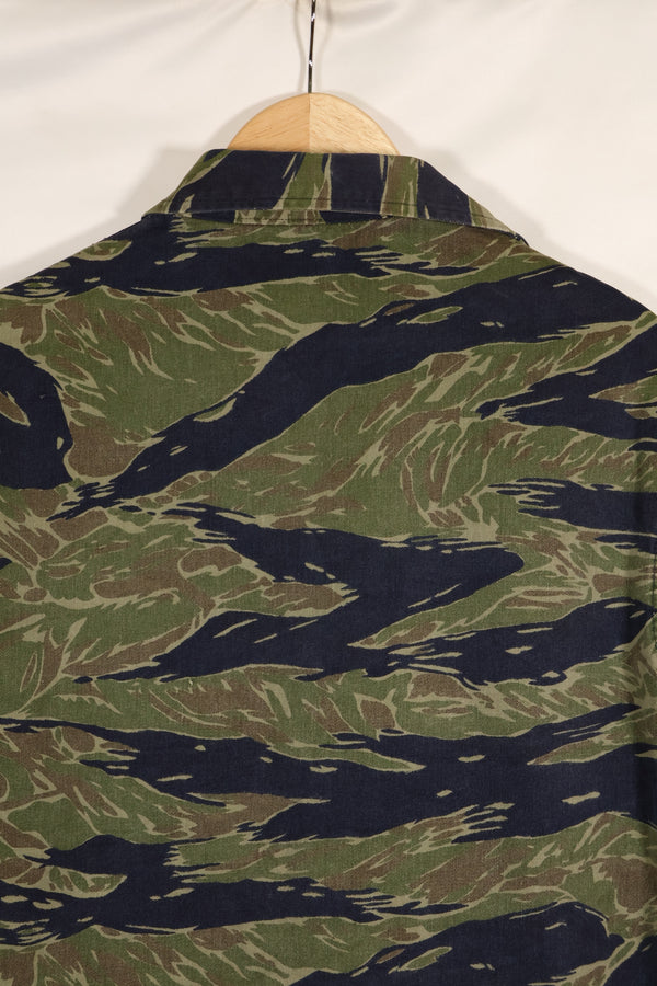 Actual TO78 A-L Okinawa Tiger Tiger Stripe Shirt Used