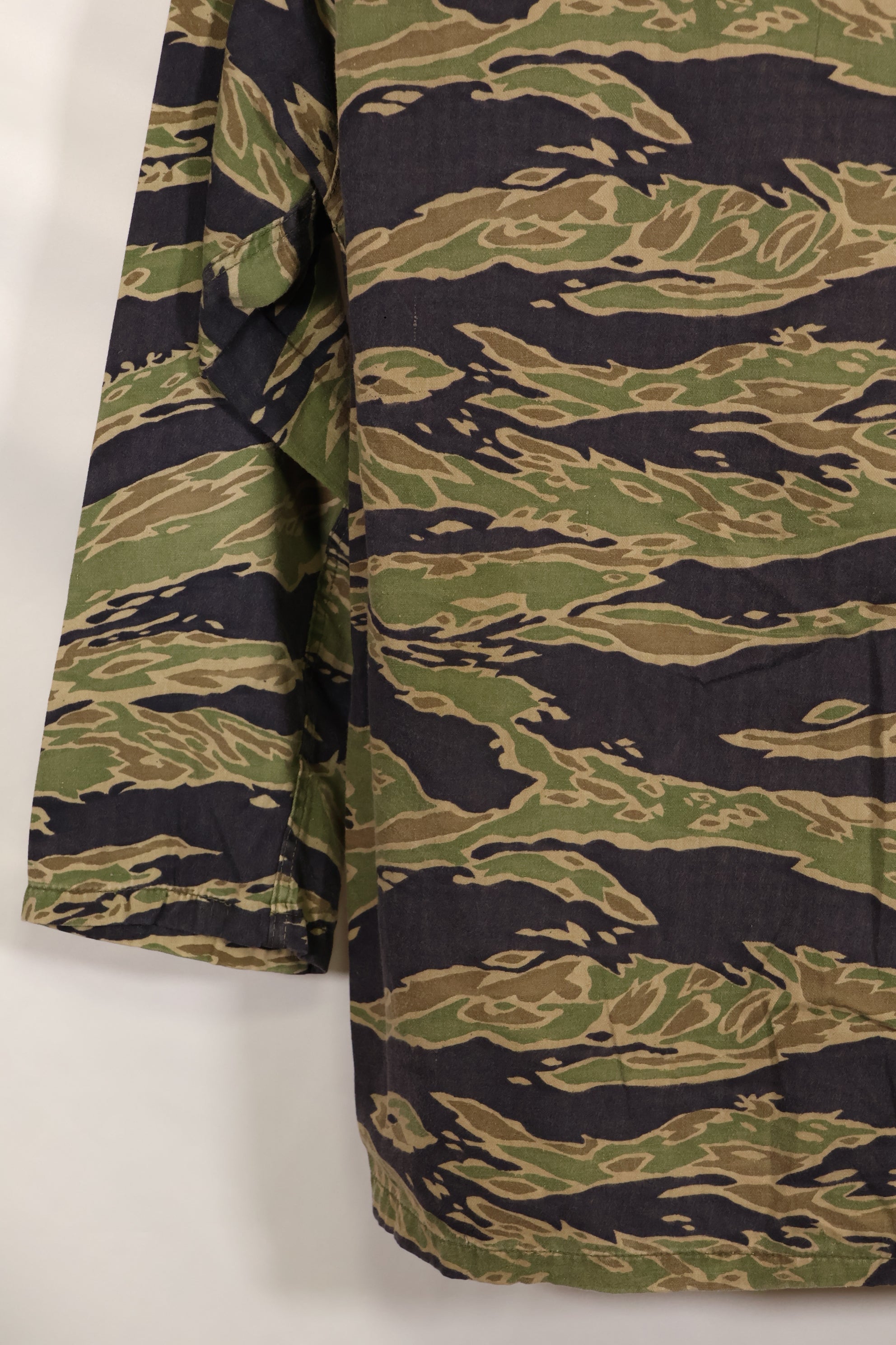 Real Late War Pattern US-Size Tiger Stripe Shirt with 173rd Airborne Brigade Patch