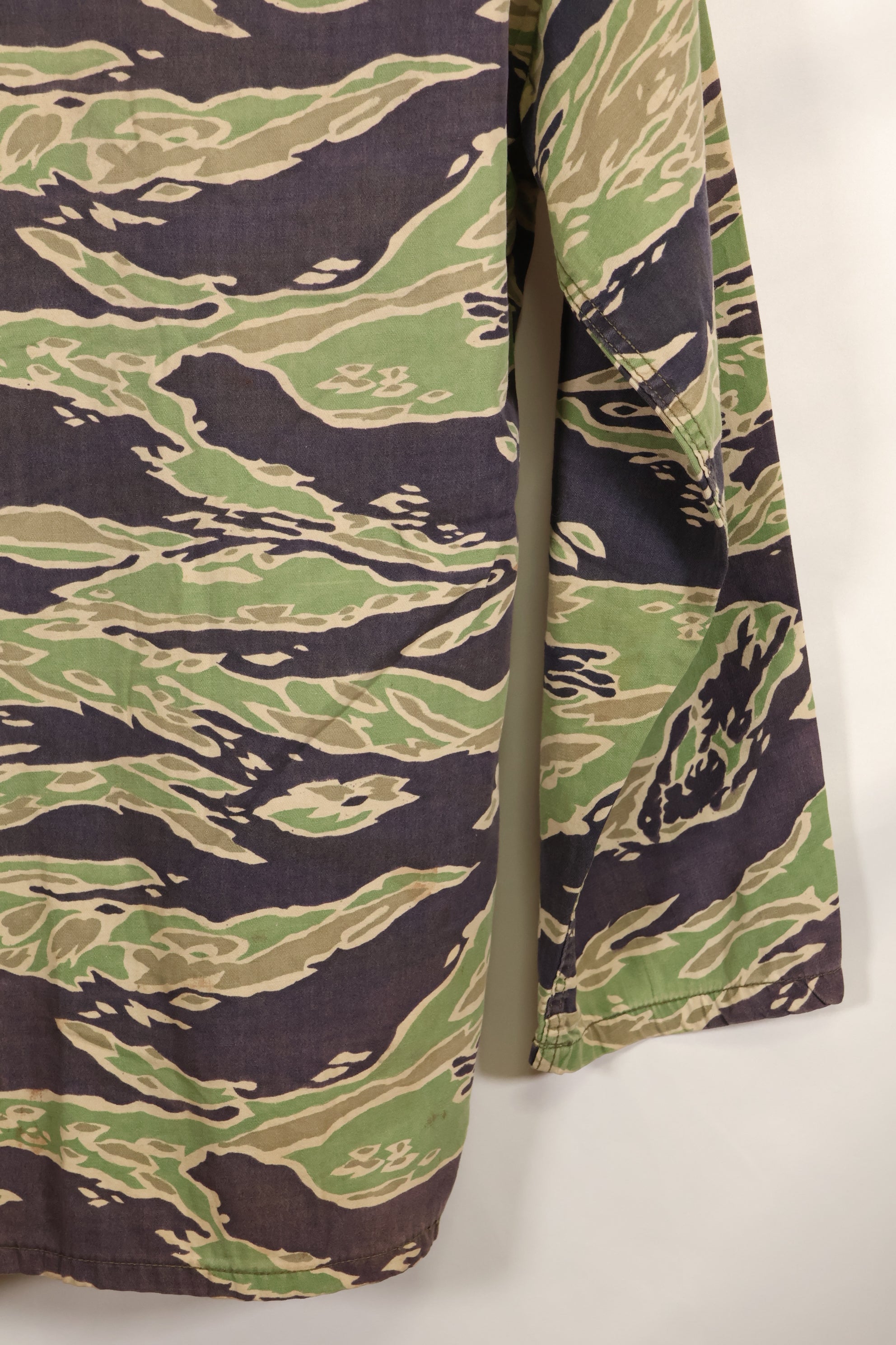 Real Movie Costume Late War Pattern US-Size Tiger Stripe Shirt Paramount Pictures