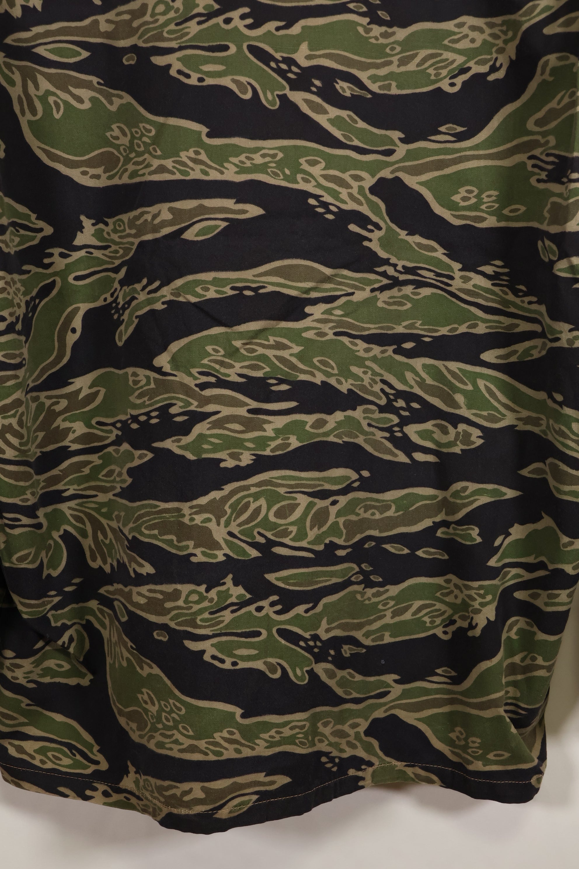 Actual Late War Pattern US-L Tiger Stripe Shirt, almost never used.