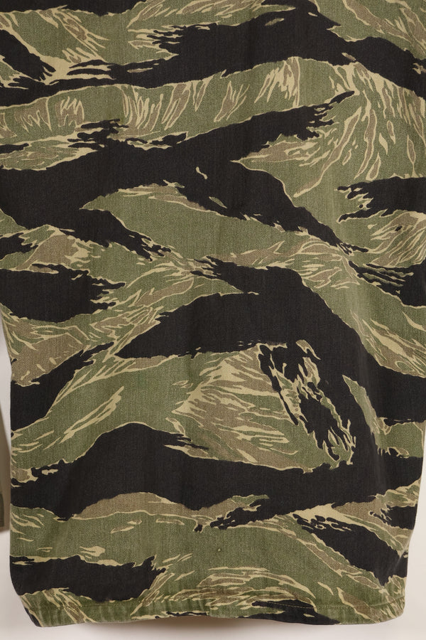 1960s A-M Okinawa Tiger Tiger Stripe Shirt Asian Cut in good used condition