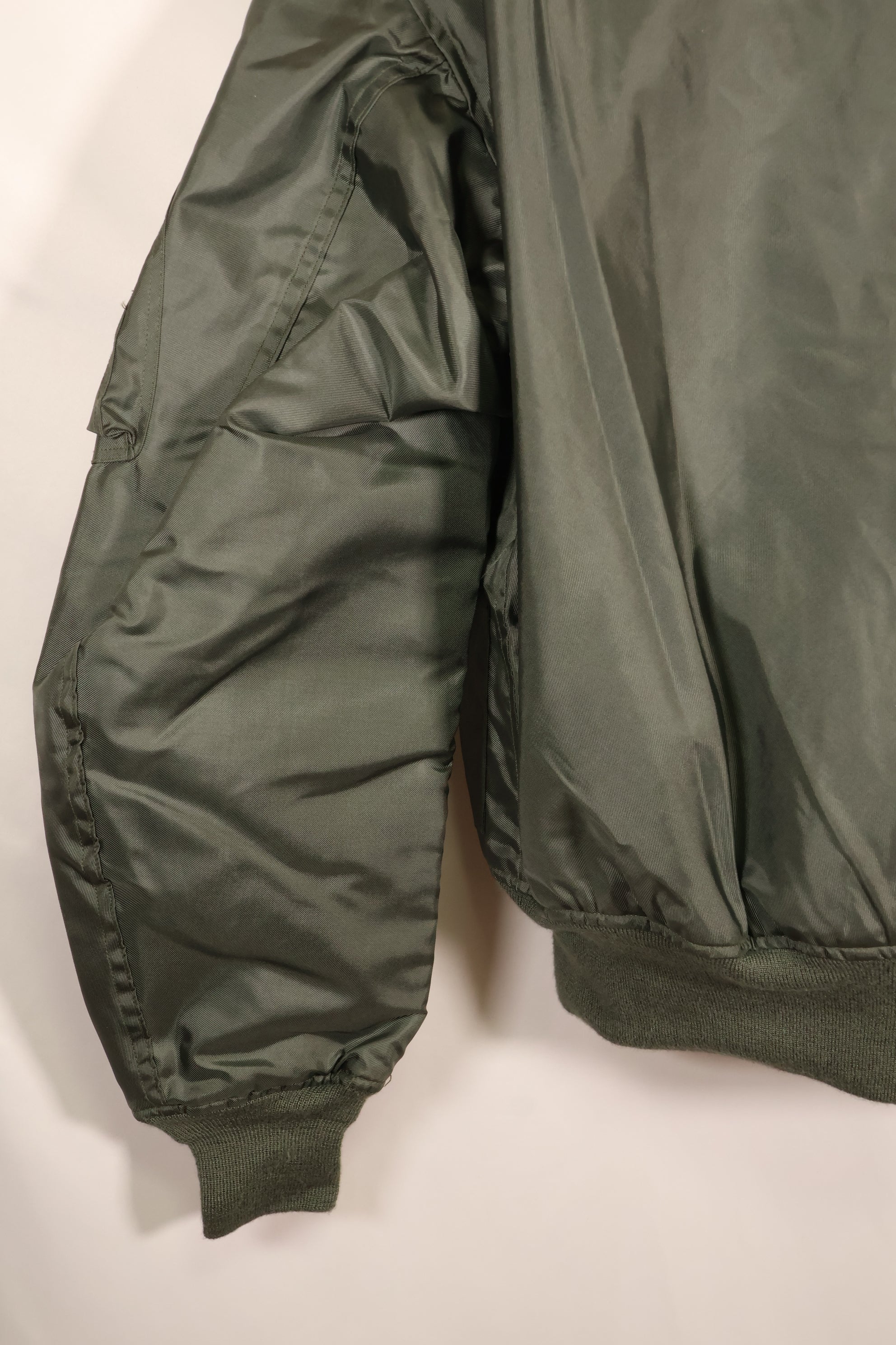 1995 Contract, LARGE (42-44), U.S. Military, CWU-36P, Flight Jacket, Light Zone, Used