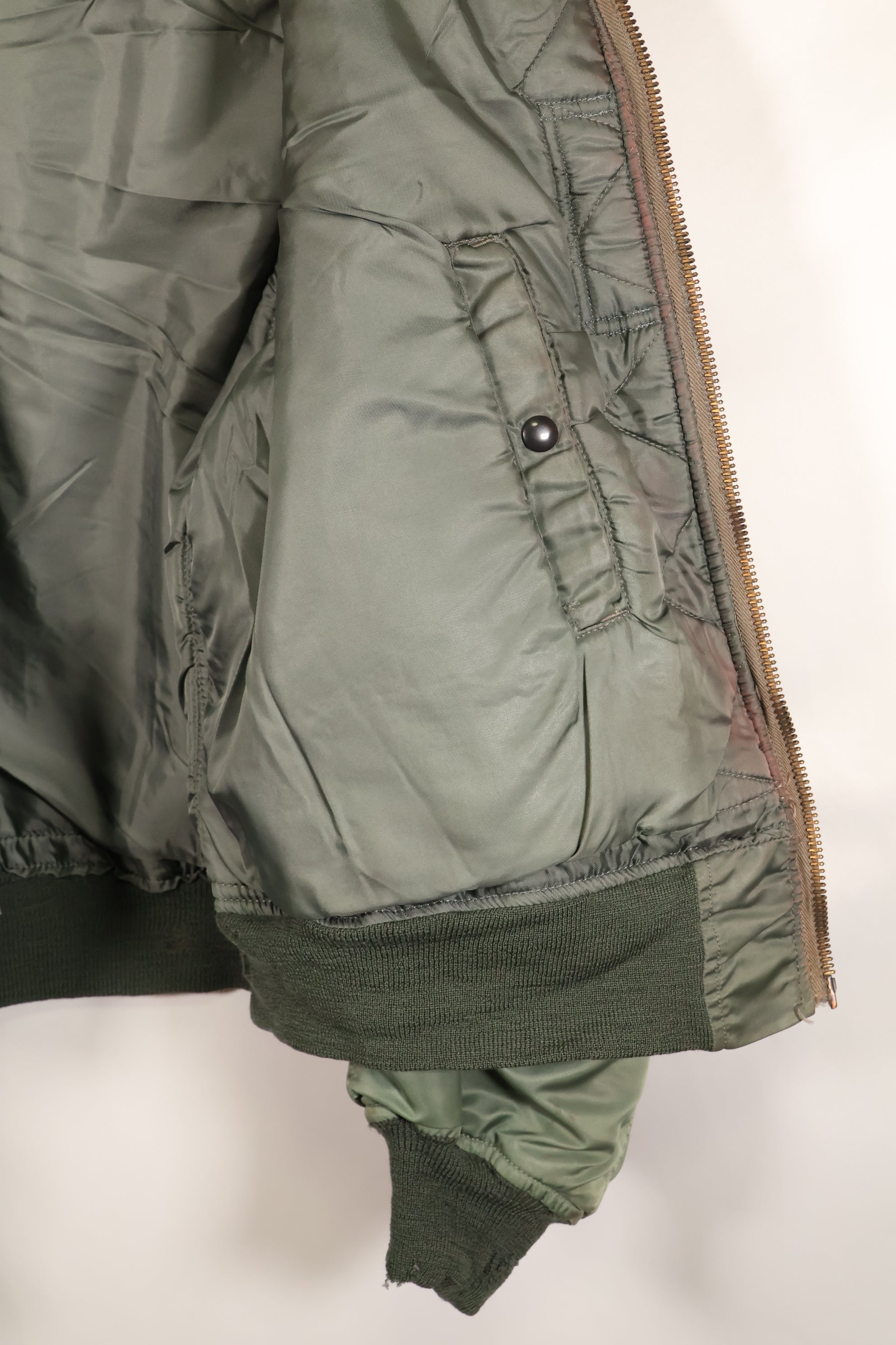 1950s LARGE U.S. Air Force Early Model MA-1 Flight Jacket, Intermediate, Used, Grade B