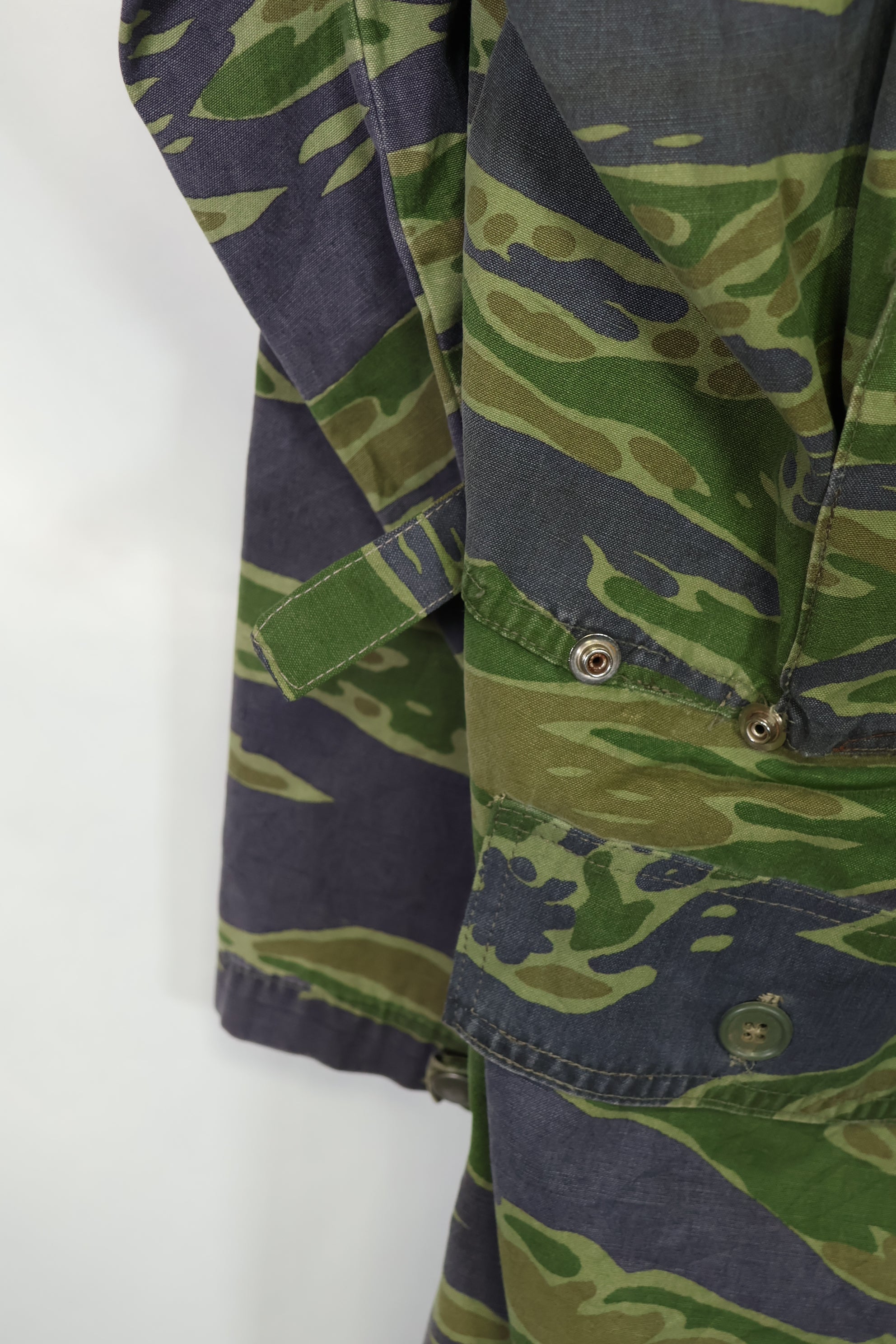 1970s Late War Pattern VNMC Tiger Stripe Flight Suit with patch retrofitted