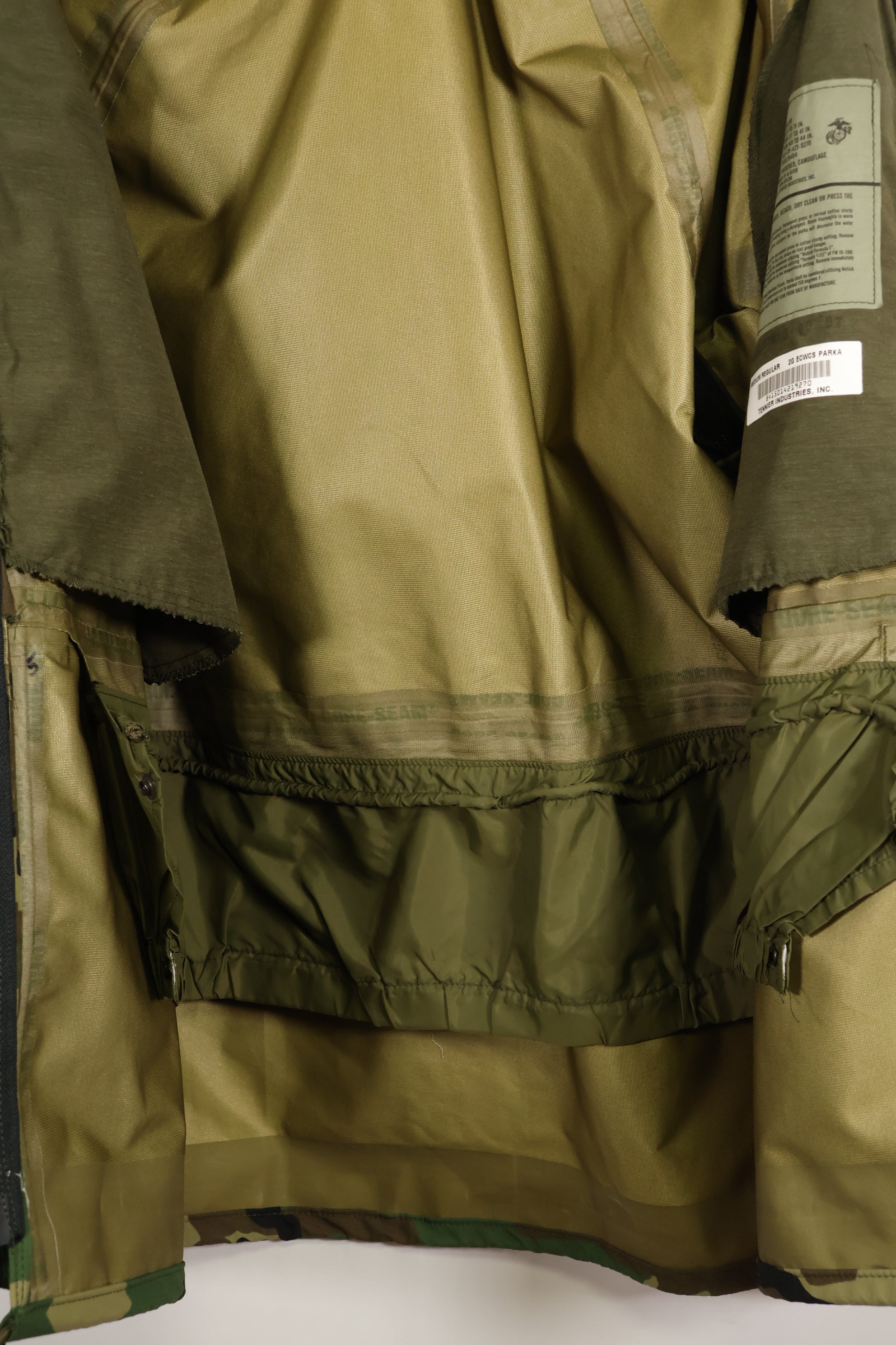 1997 Contract M-R U.S. Army Woodland Camouflage ECWCS Gen1 Gore-Tex Hoodie, Used