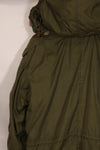 Early 1950s MEDIUM M51 Field Parka with coyote hood, used.