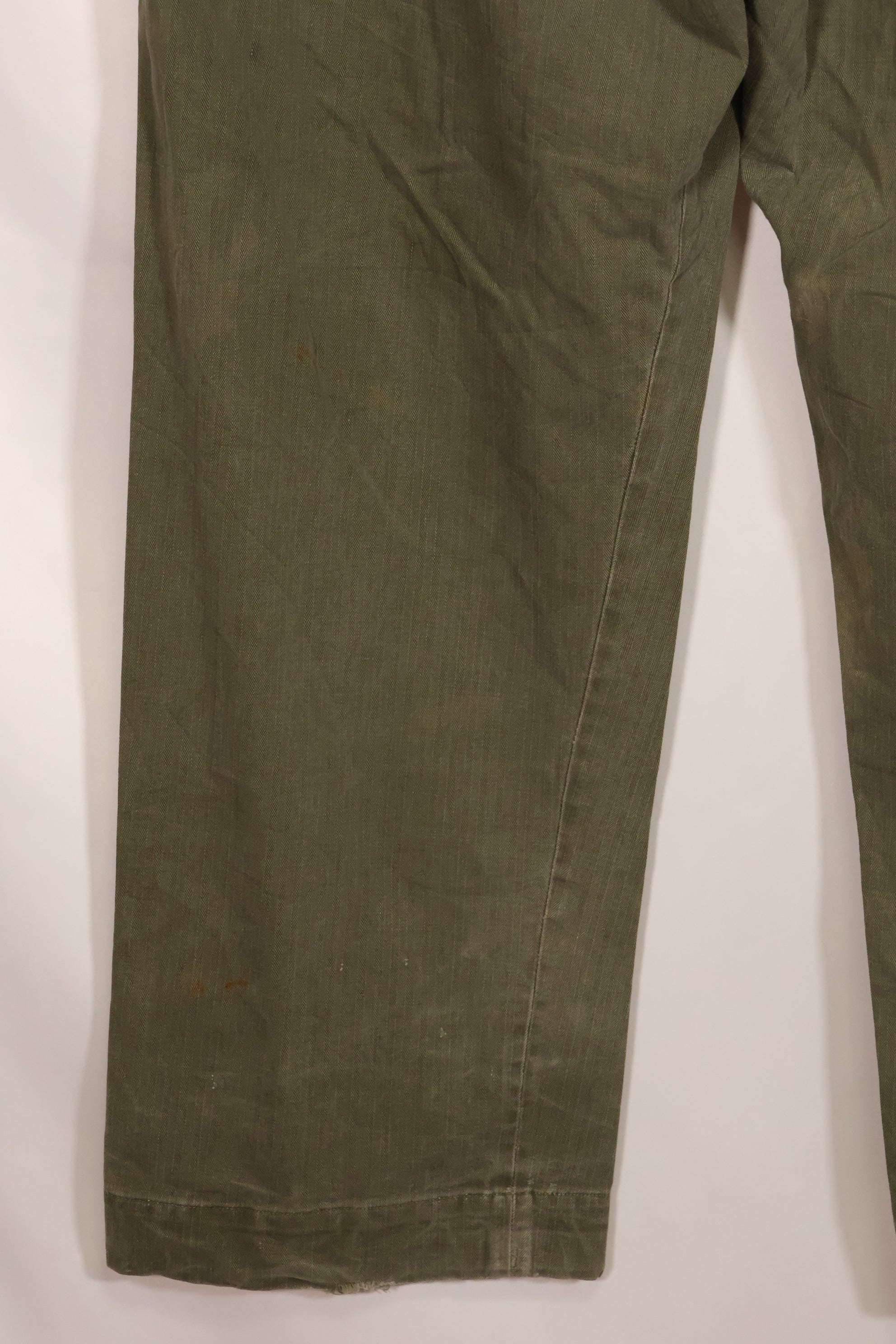 Real 1940s WWII US made British Army HBT jungle trousers, used.