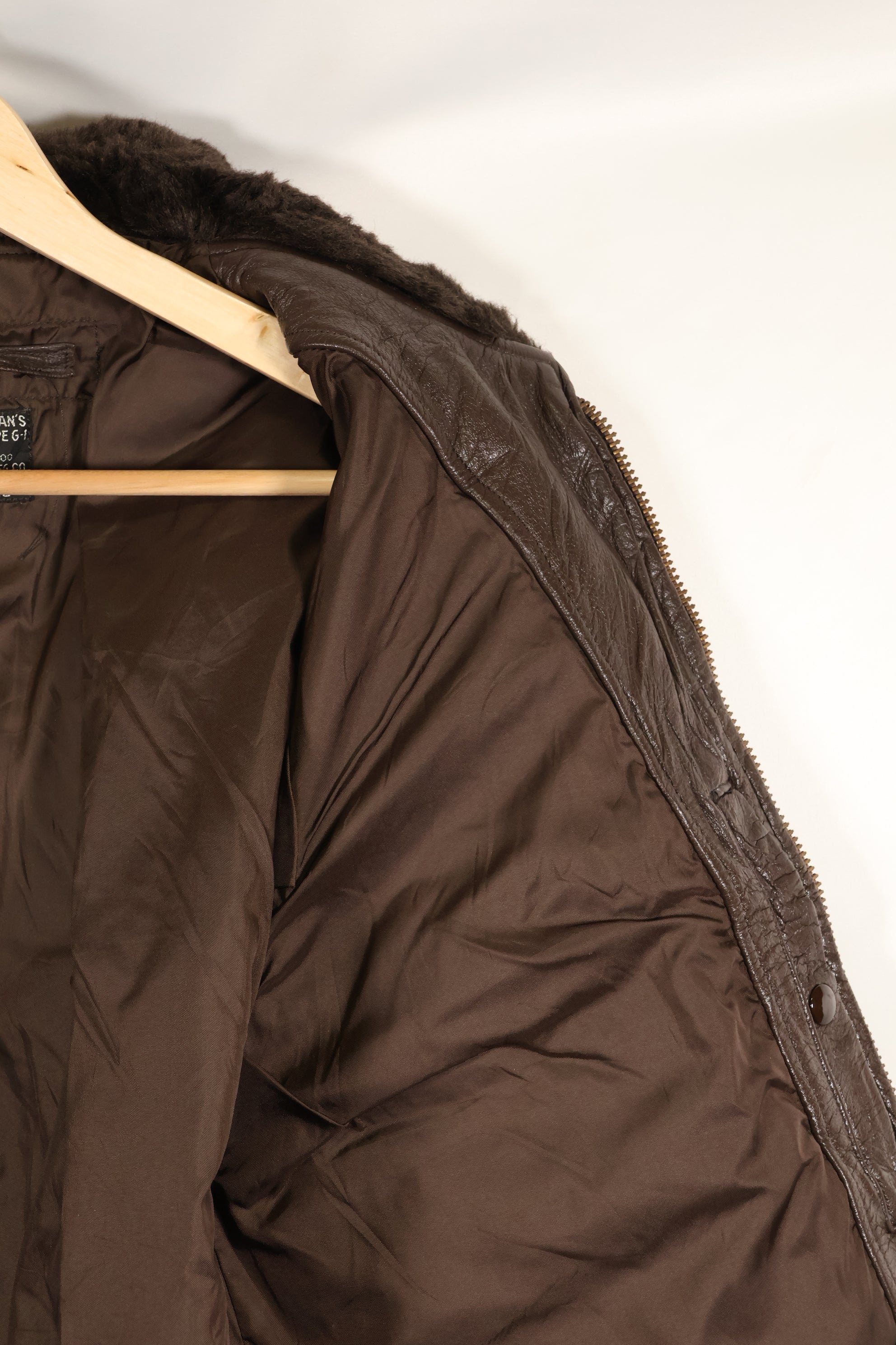 1971 Contract US Navy G-1 Flight Jacket size 42 in good condition.