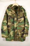 1998 Contract, M-R, U.S. Military, ECWCS Gen 1, Gore-Tex Parka, Used