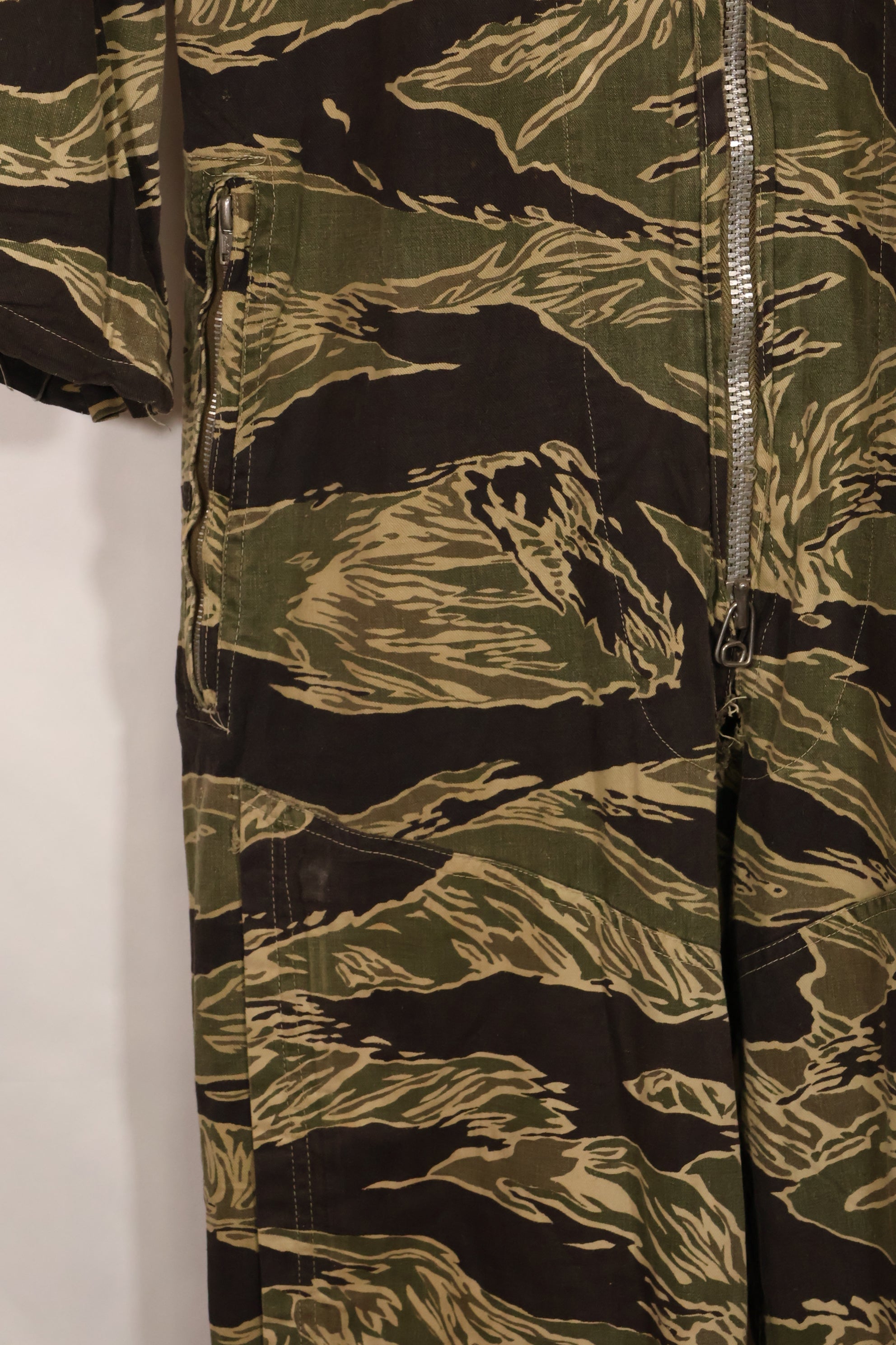 1960s 42R Okinawa Tiger Pattern Tiger Stripe Flight Suit, used, zipper damaged.
