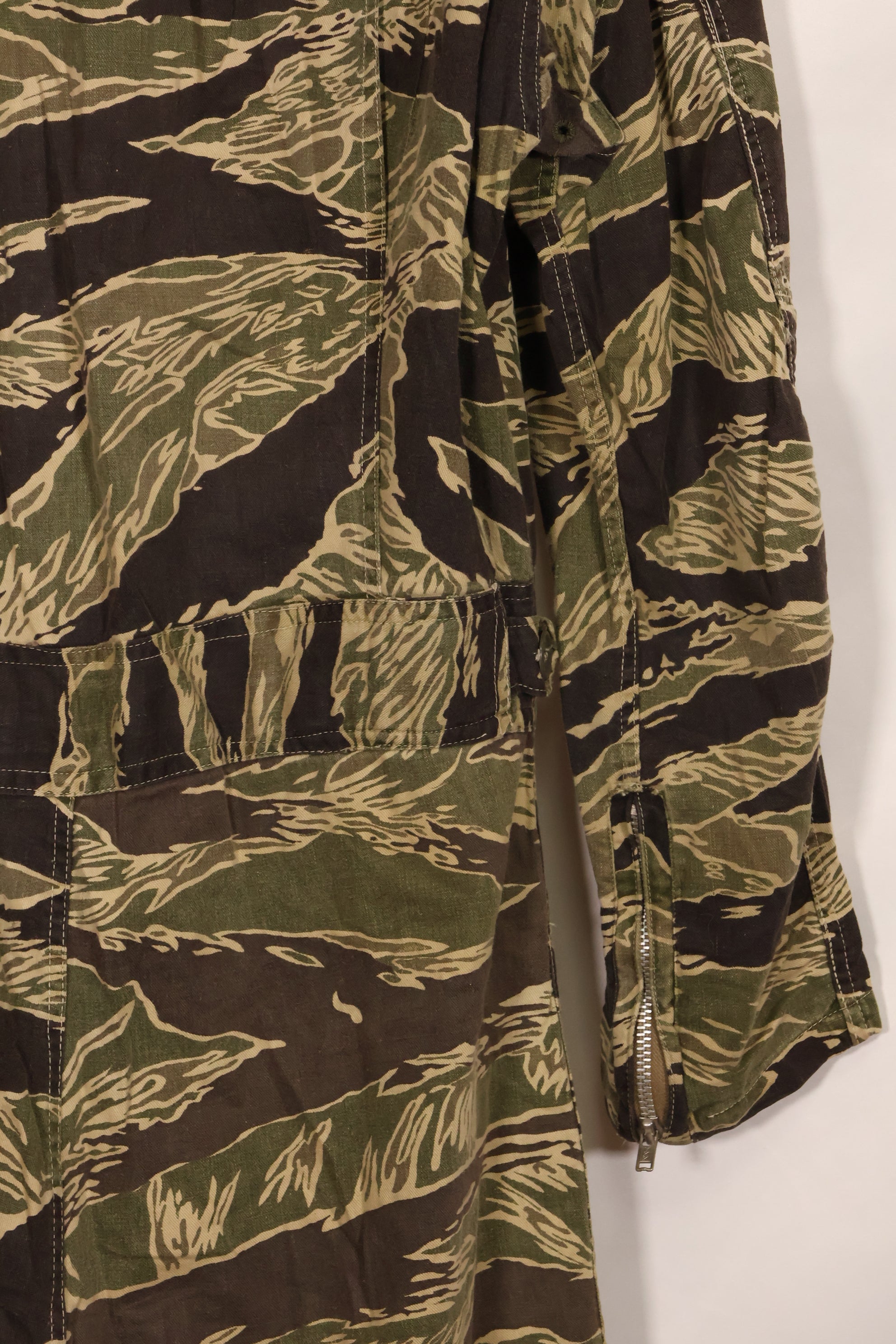 1960s 42R Okinawa Tiger Pattern Tiger Stripe Flight Suit, used, zipper damaged.