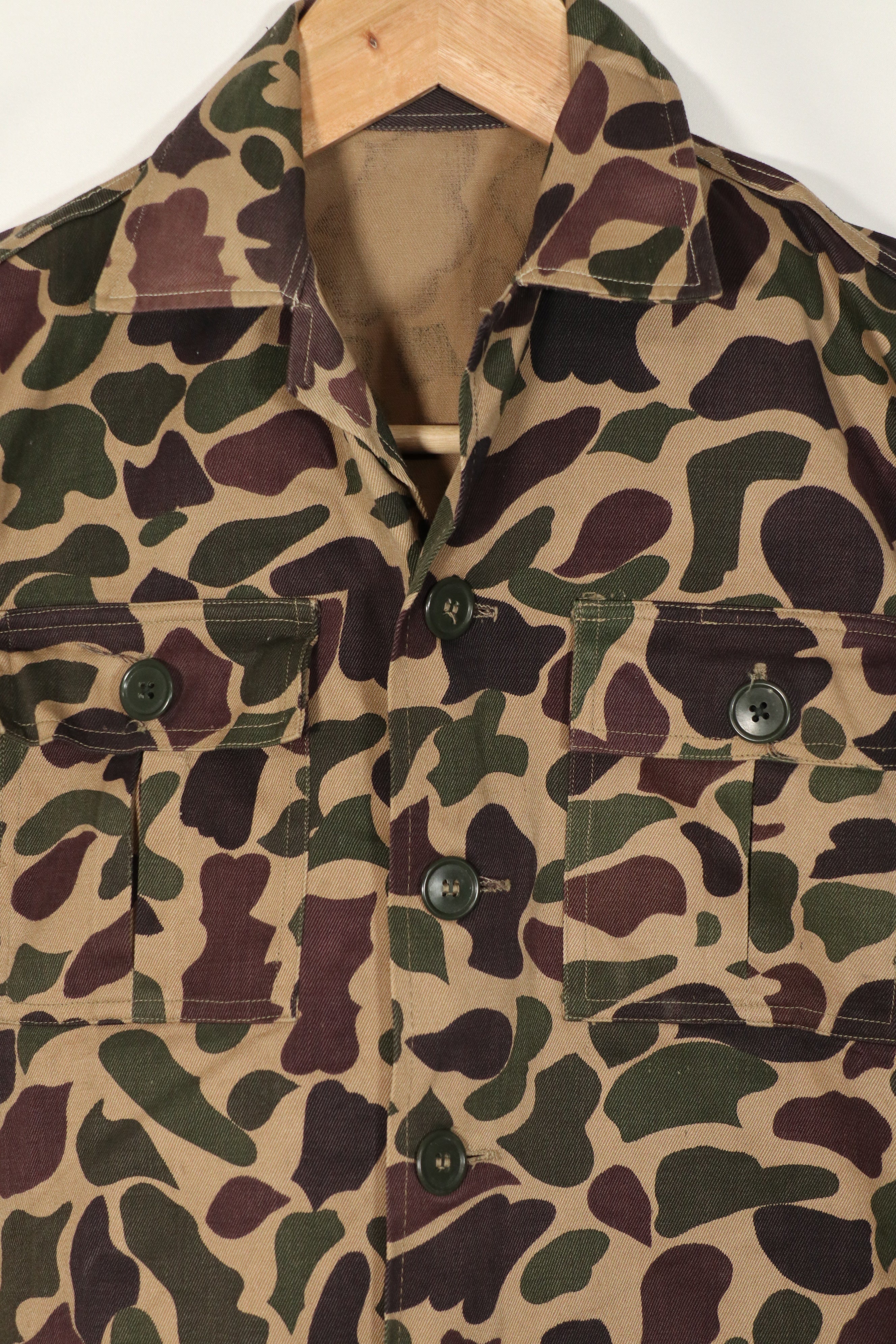 Real CIDG Beogam camouflage shirt, almost never used, no stamp, no size tag.