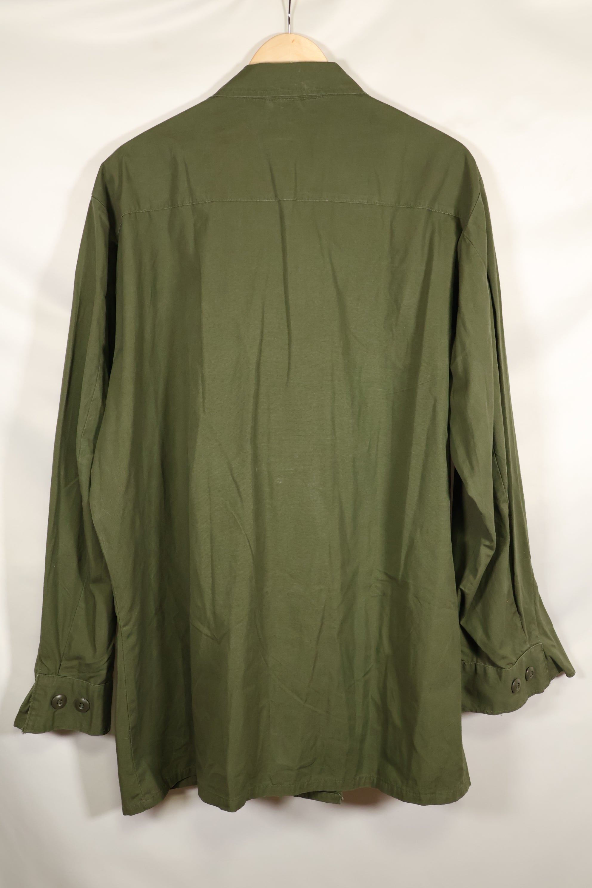 Real 1966-67 X-L-R 3rd Model Jungle Fatigue Jacket in good condition.