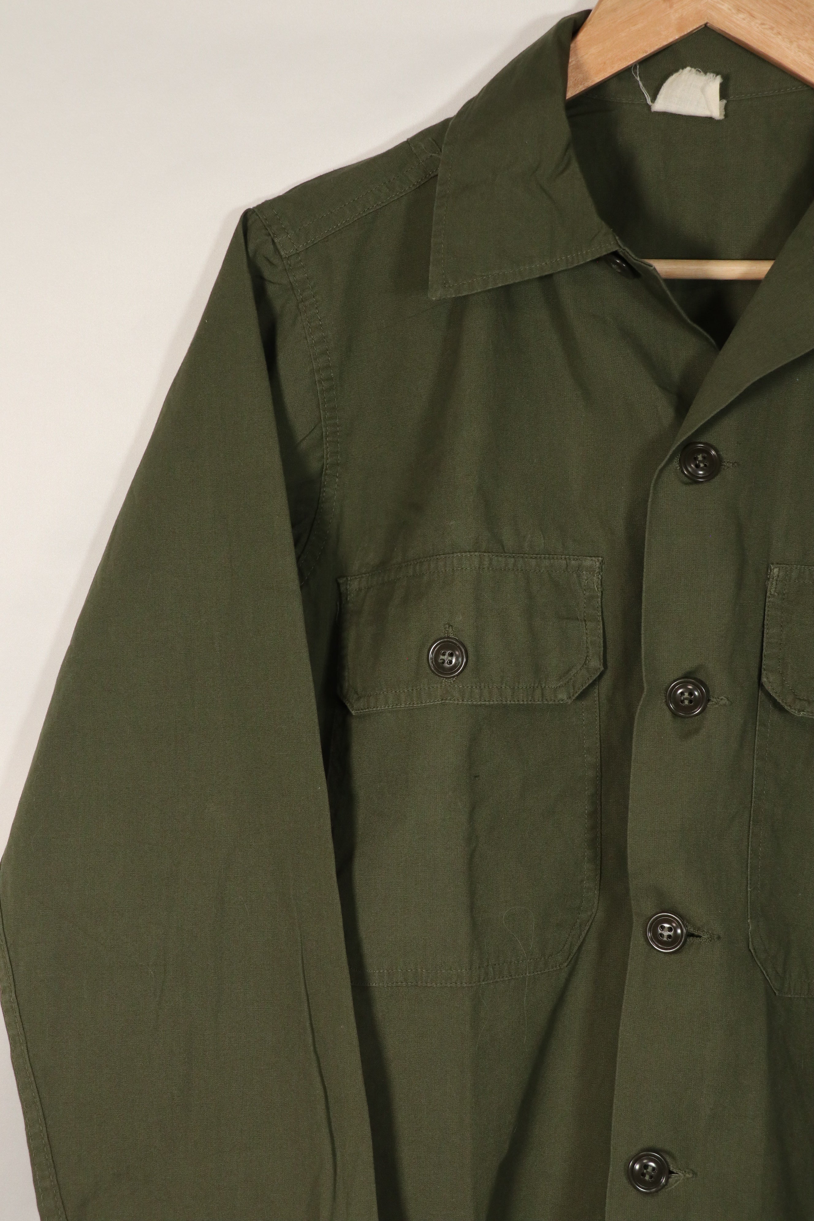 Real OG-107 utility shirt made of poplin fabric, PX item, good condition.