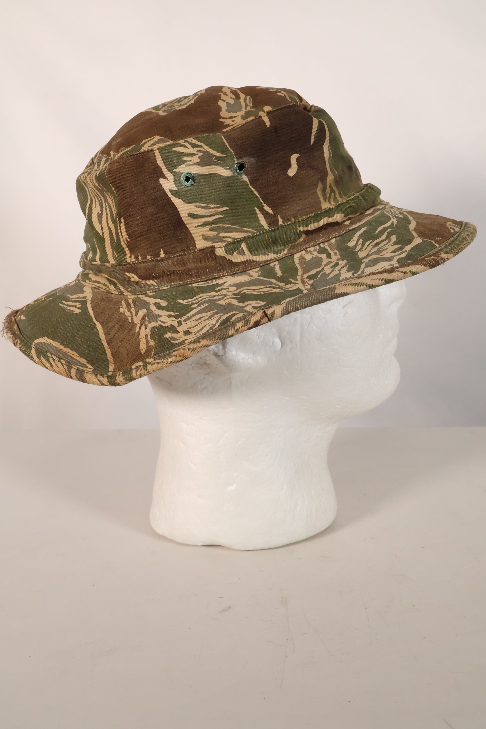 1960s CISO Cut Modified Okinawa Tiger Pattern Tiger Stripe Booney Hat Used