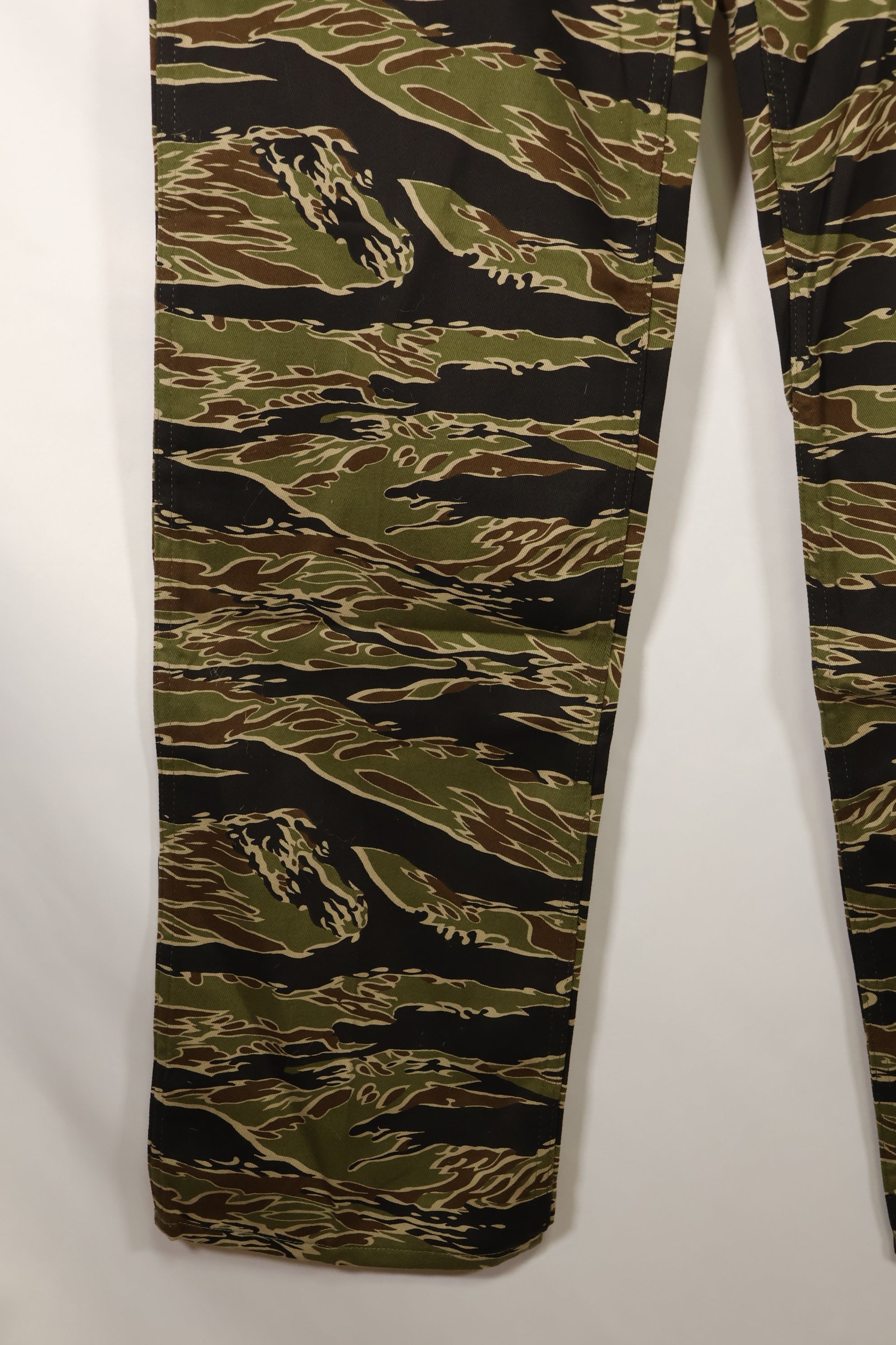 2024 US-XXL MILITARIA 1911 Early Gold Tiger US Cut Pants Sample Used