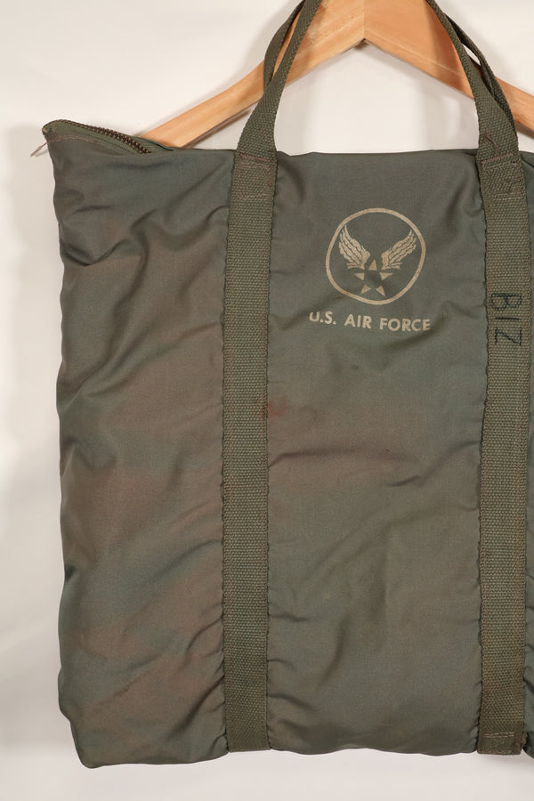 20世纪50年代美国空军早期型号头盔包，拉链完好，品相极佳，二手