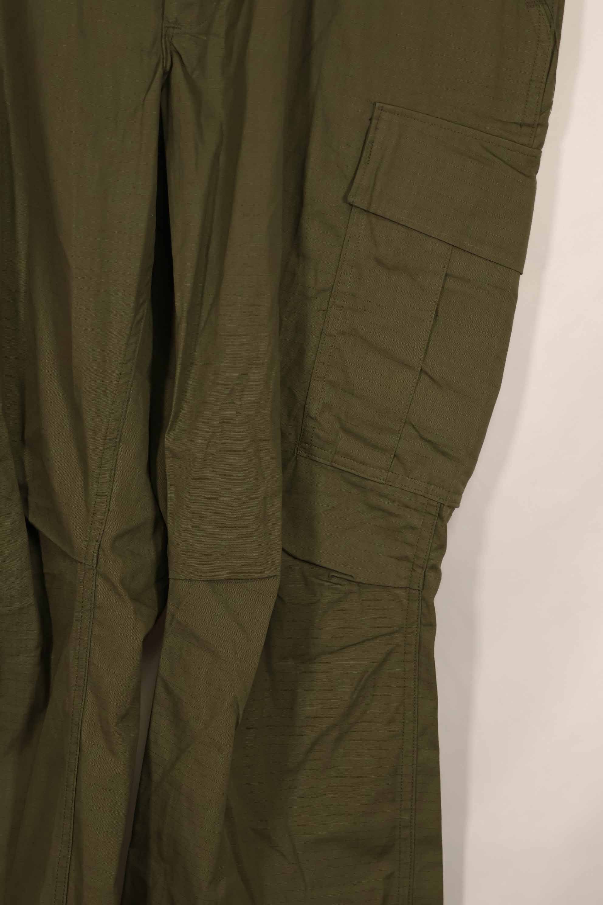 Real 1969 4th Model Jungle Fatigue Pants L-R Deadstock