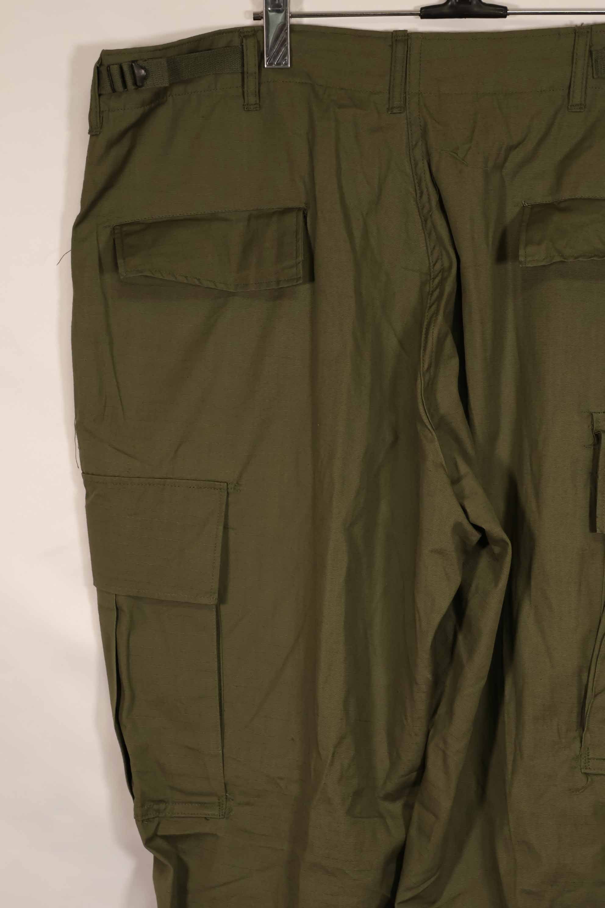 Real 1969 4th Model Jungle Fatigue Pants L-R Deadstock