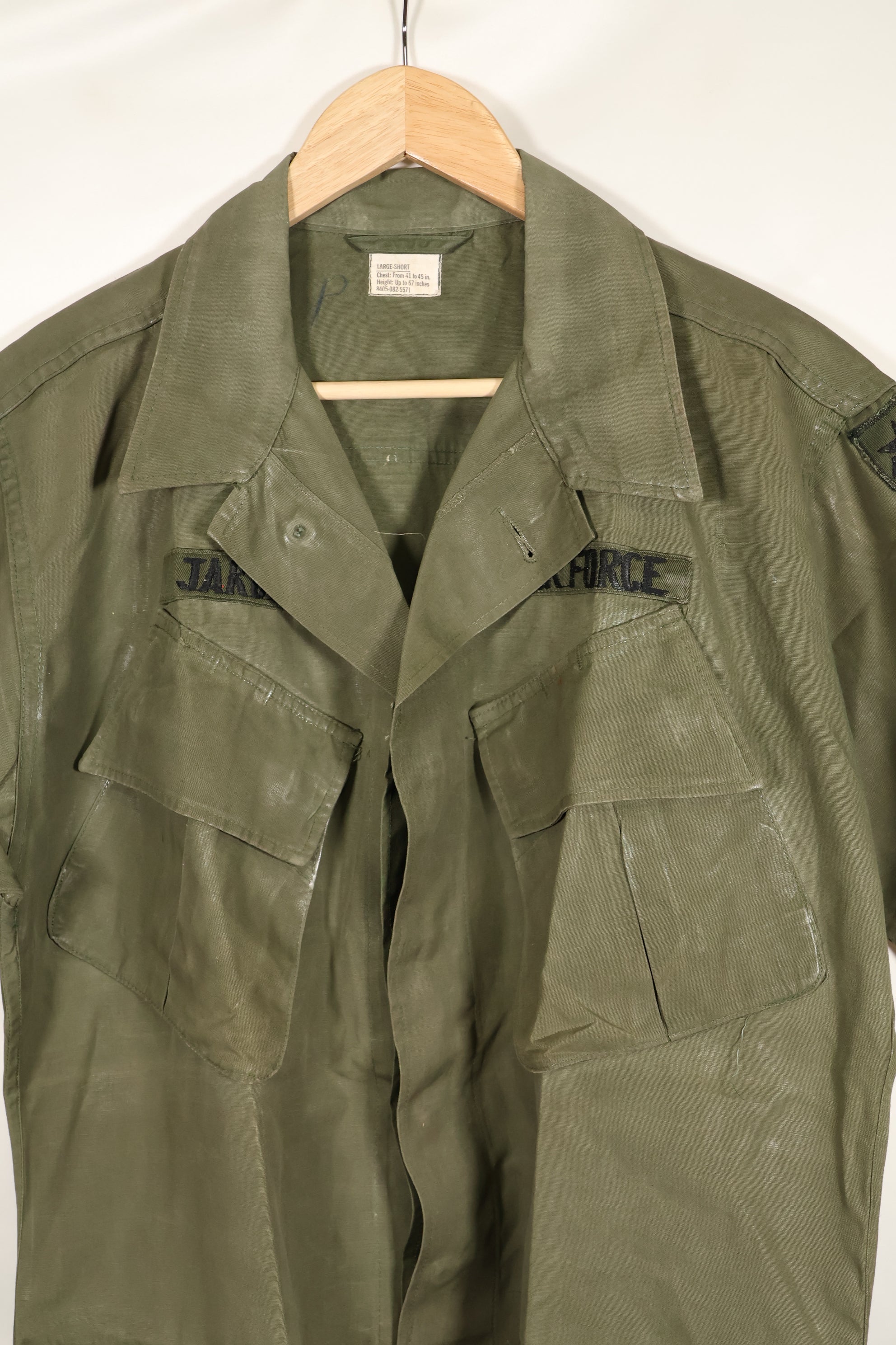Circa 1967 L-S USAF Air Police 3rd Model Jungle Fatigue Jacket Short Sleeve Custom Used