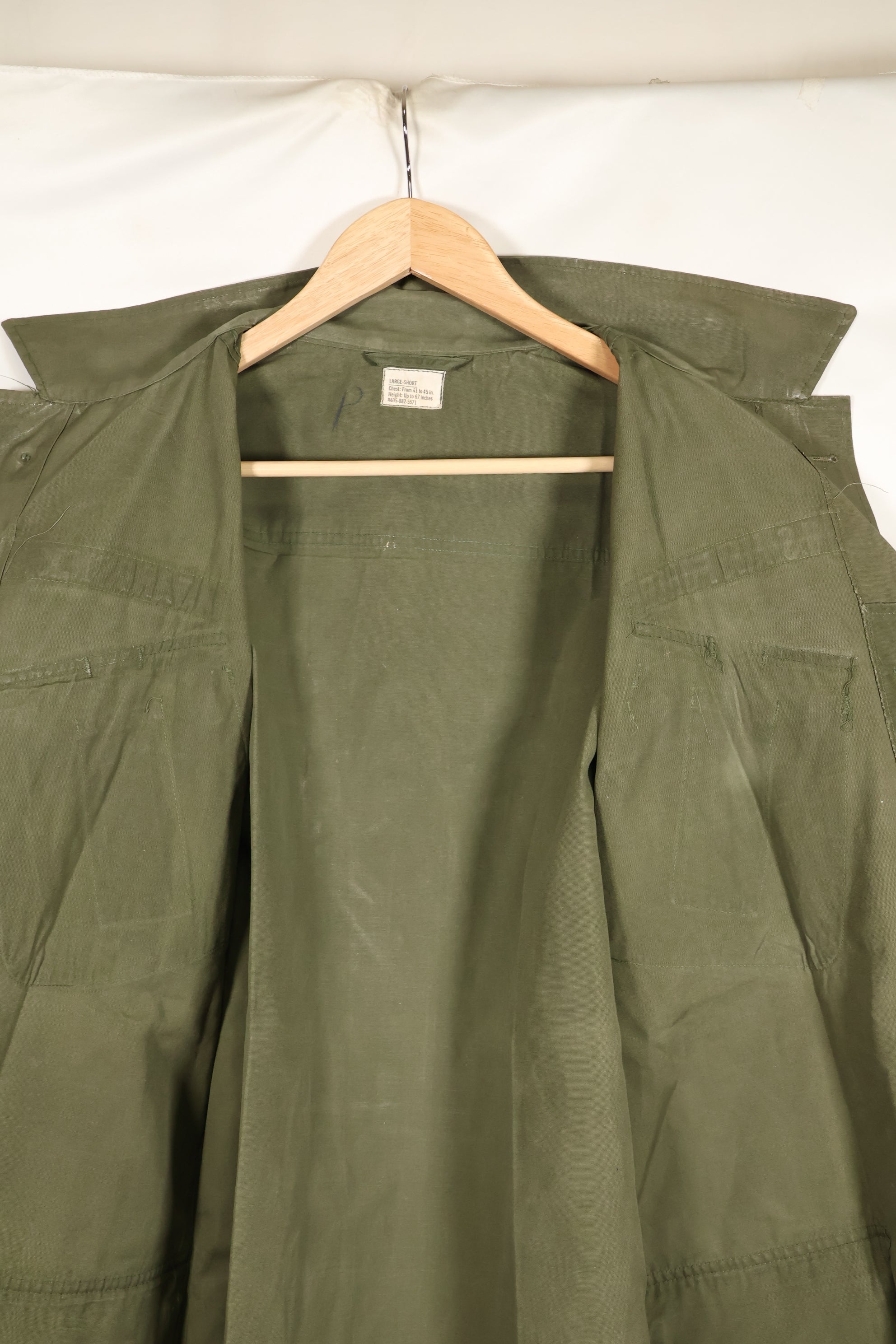 Circa 1967 L-S USAF Air Police 3rd Model Jungle Fatigue Jacket Short Sleeve Custom Used