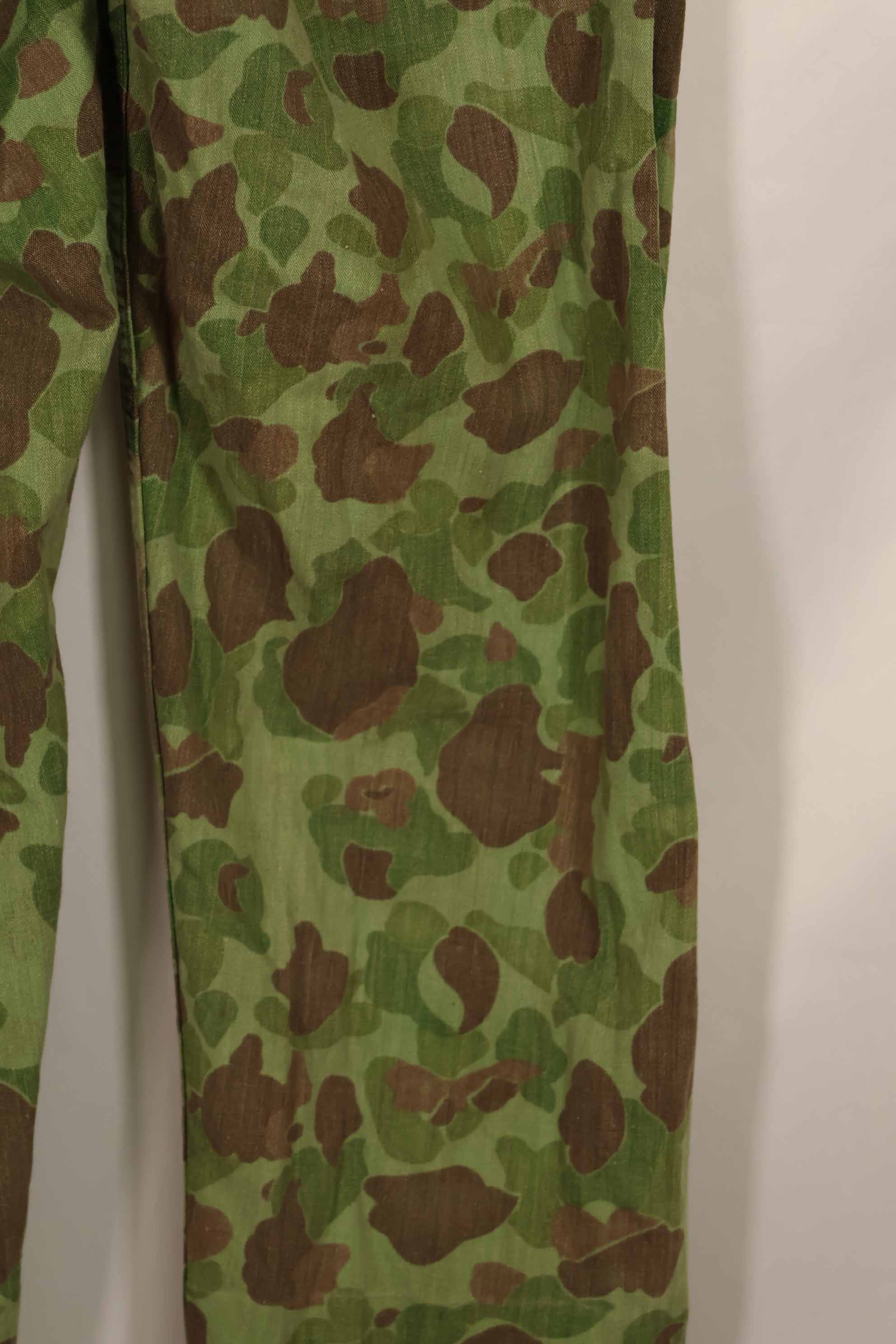 Real 1940s WWII U.S. Marine Corps P44 grogskin camouflage pants, used.