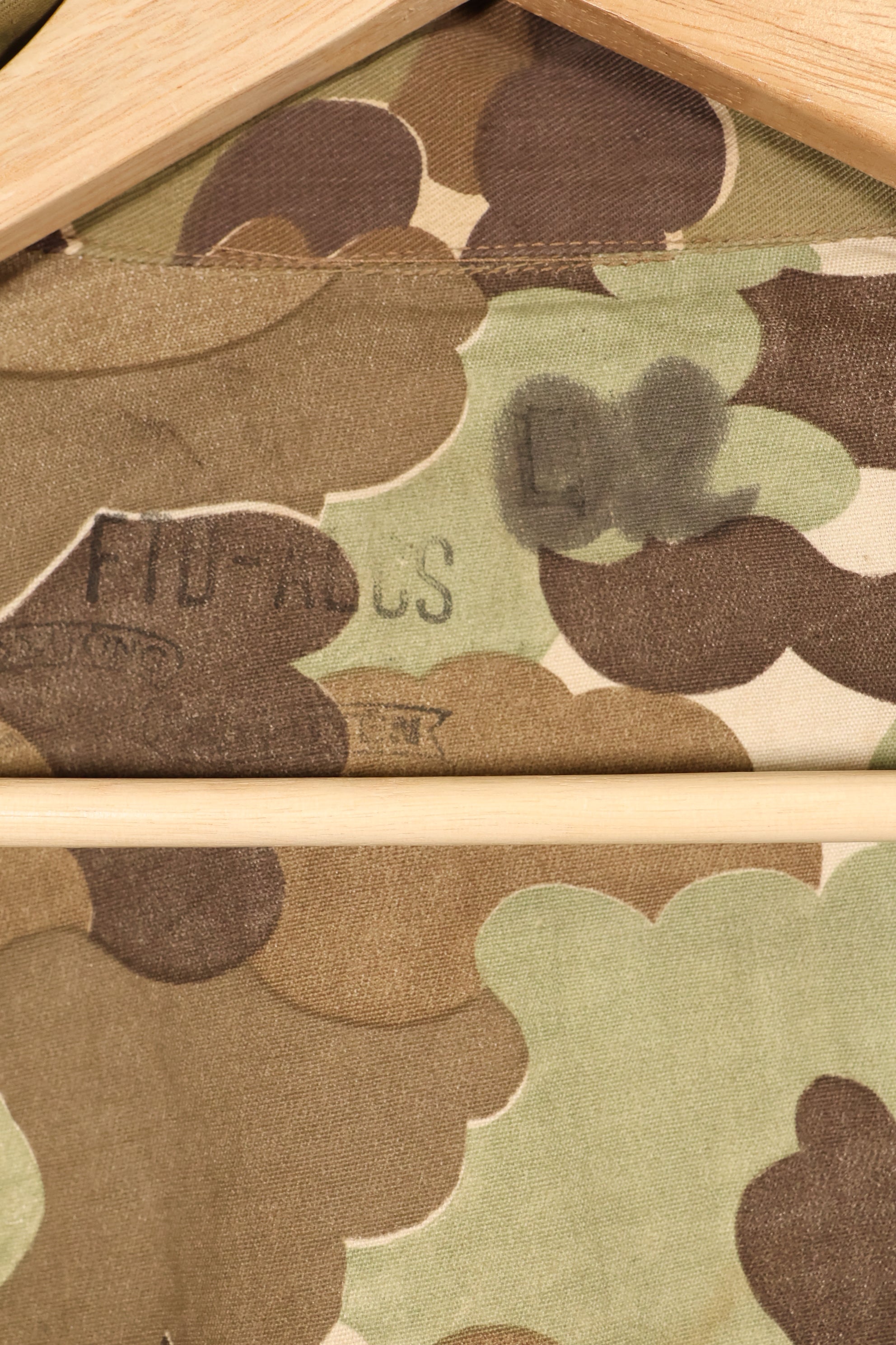 20 世纪 60 年代 ARVN 野战宪兵米切尔迷彩野战夹克，二手，B 级。