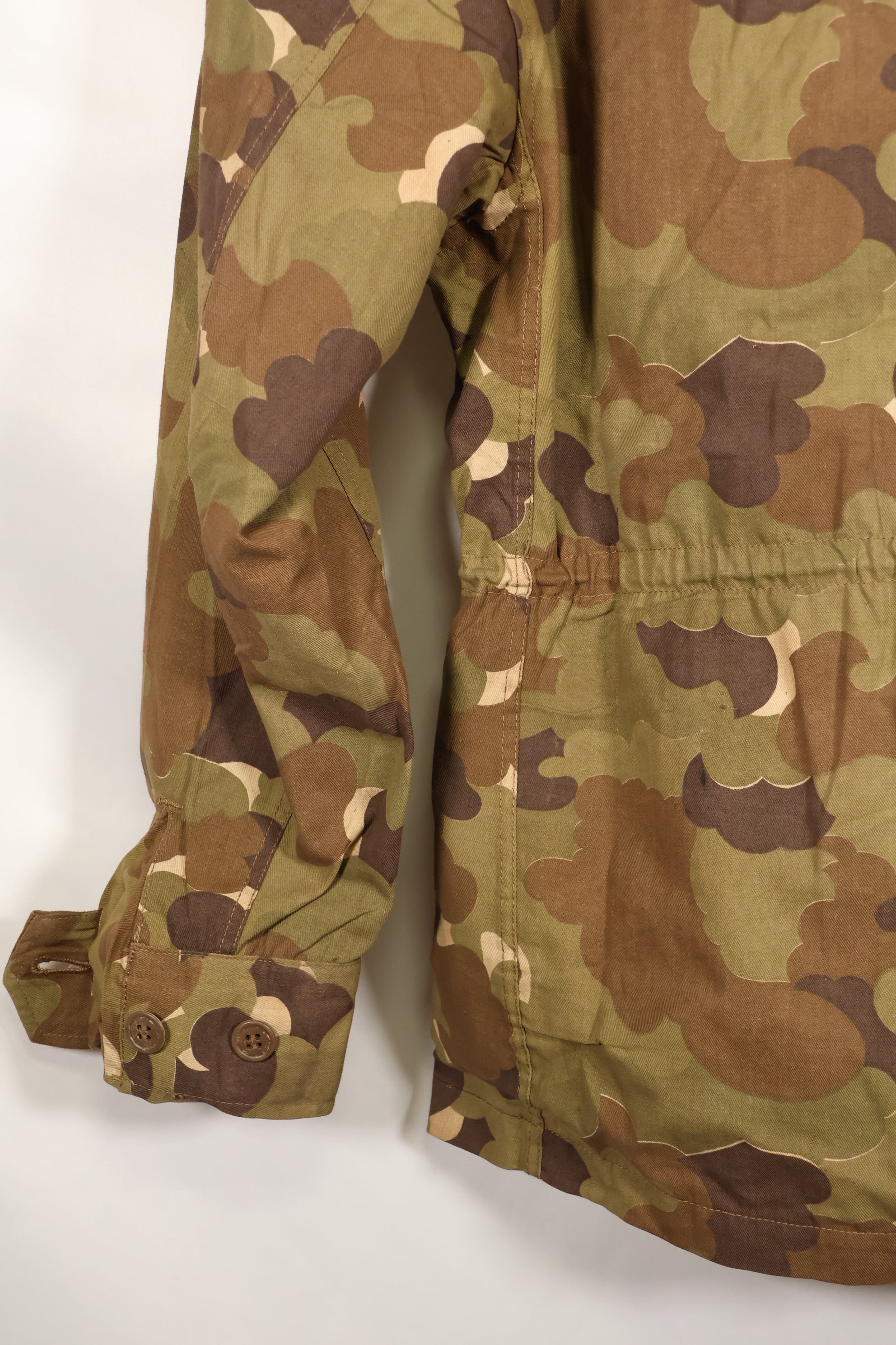 20 世纪 60 年代 ARVN 野战宪兵米切尔迷彩野战夹克，二手，B 级。