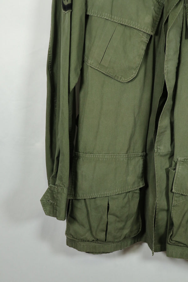 Real 2nd Model Jungle Fatigue Jacket SMALL-REGULAR with USAF patch, retrofitted.