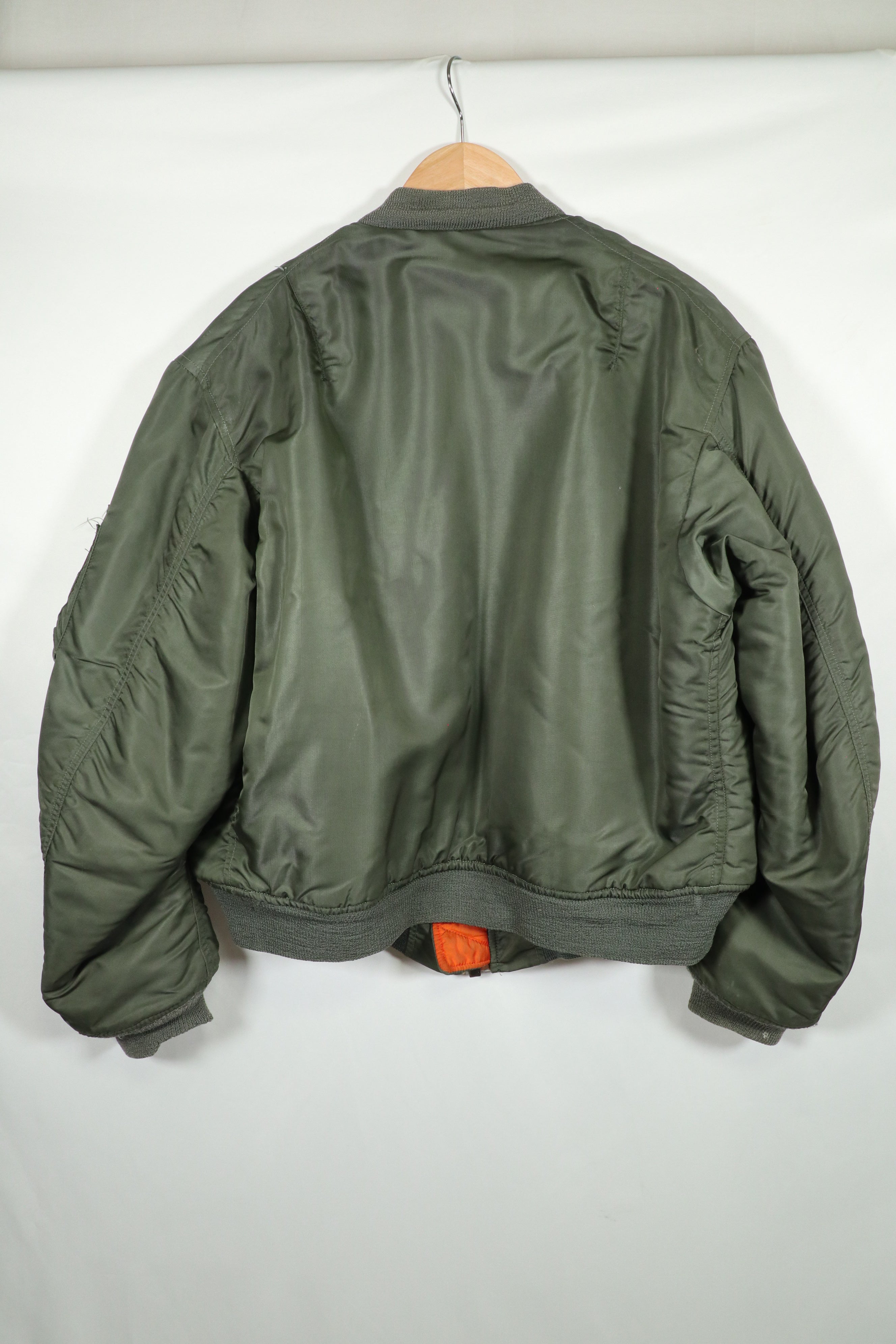 Real 1972 USAF flight jacket MA-1 used LARGE size