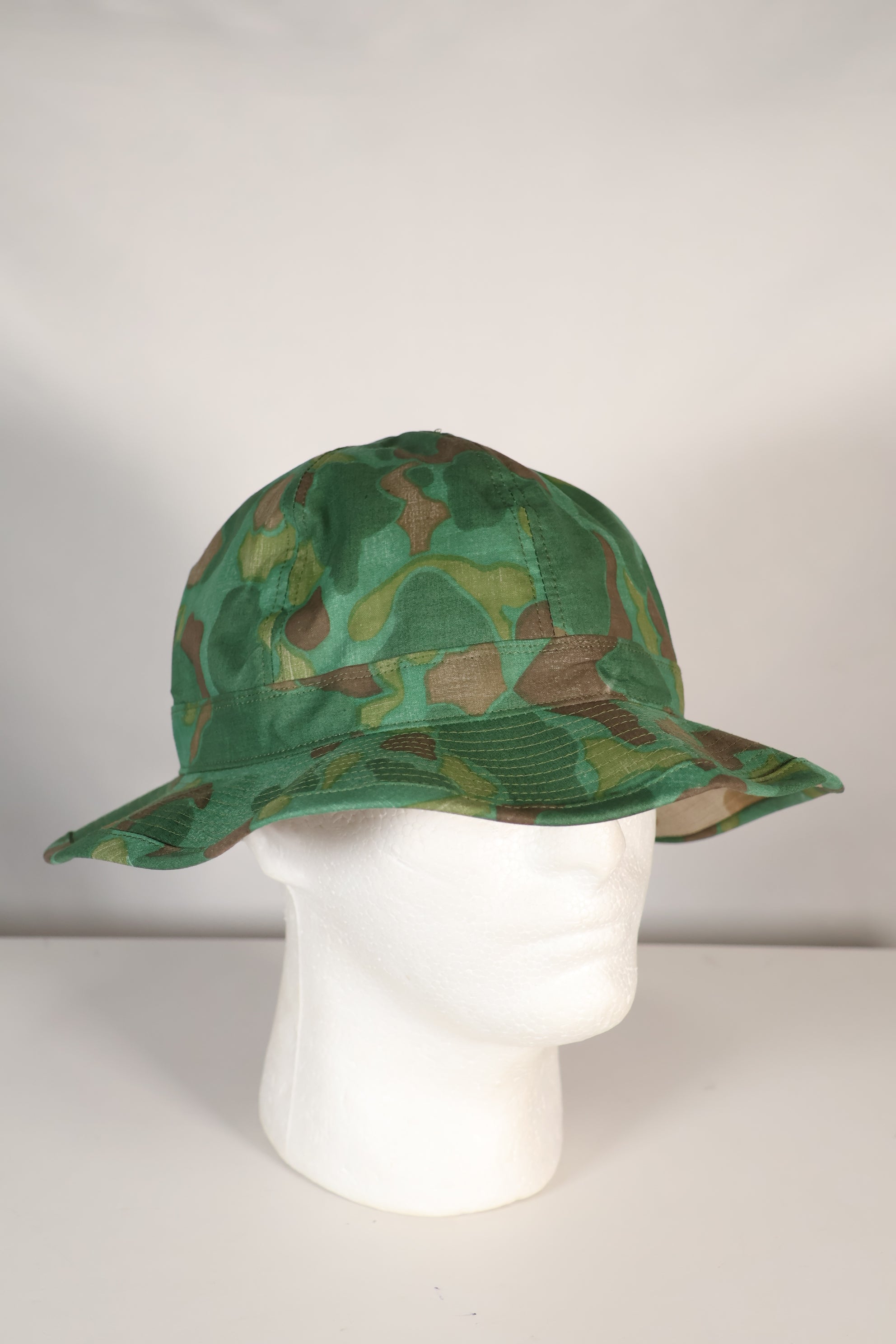 20% OFF 1940s Frogskin Poncho Fabric Model M37 Jungle Hat without Air Vent MADE IN JAPAN