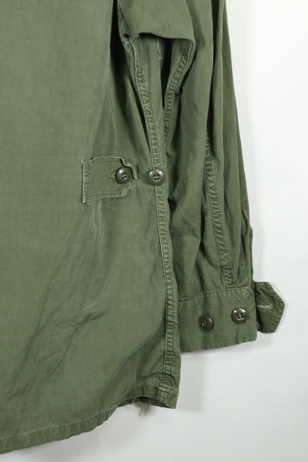 Real 2nd Model Jungle Fatigue Jacket REGULAR -SMALL Stains and scratches, used.