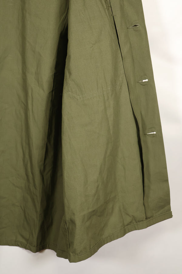 1960's Estimated Medium U.S. Navy Utility Shirt, Poplin, light fabric, almost unused.