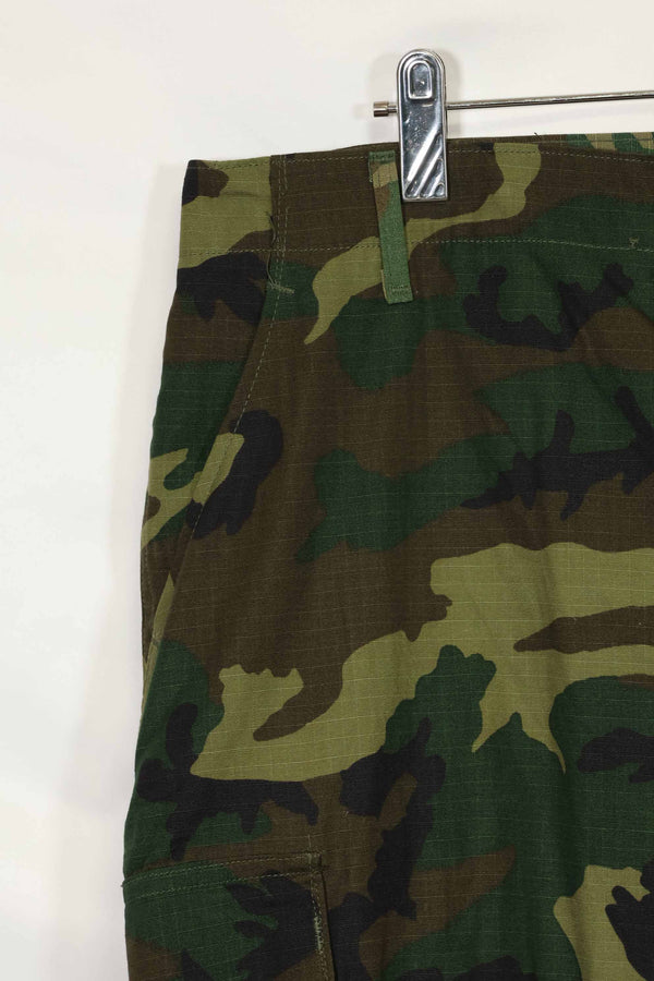 1981 Contract Deadstock U.S. Army ERDL LC Leaf Jungle Fatigue Pants L-S