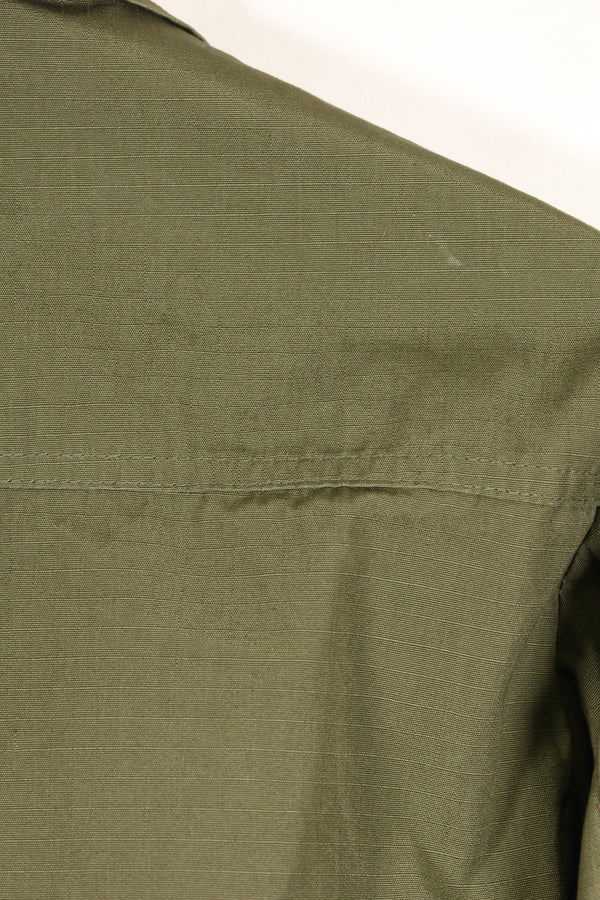 1968 年 S-R 第四版丛林疲劳夹克肯尼迪中心，几乎未使用。