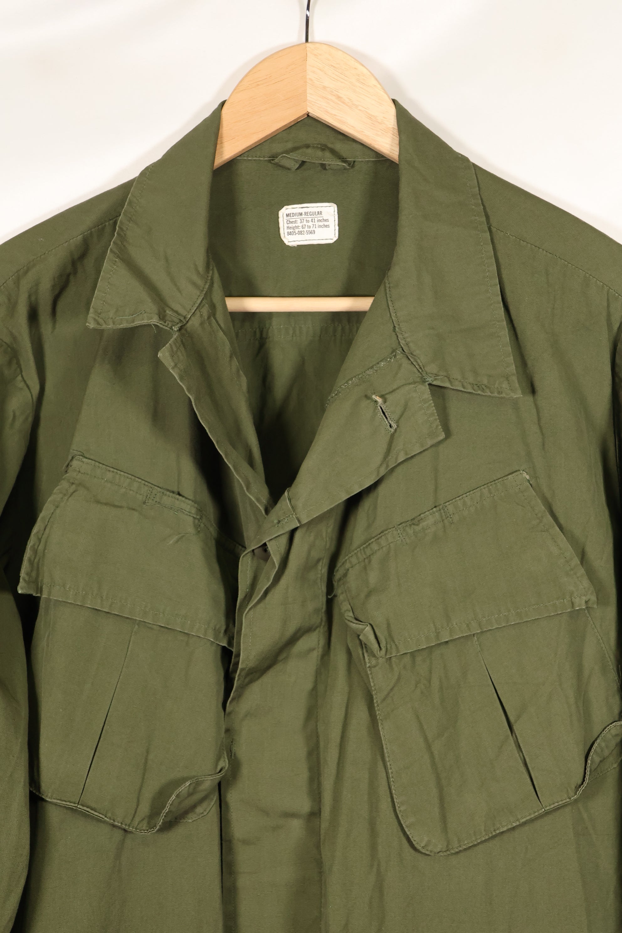 1967 年 Contract M-R 3rd Model Jungle Fatigue Jacket，状况良好，使用过。