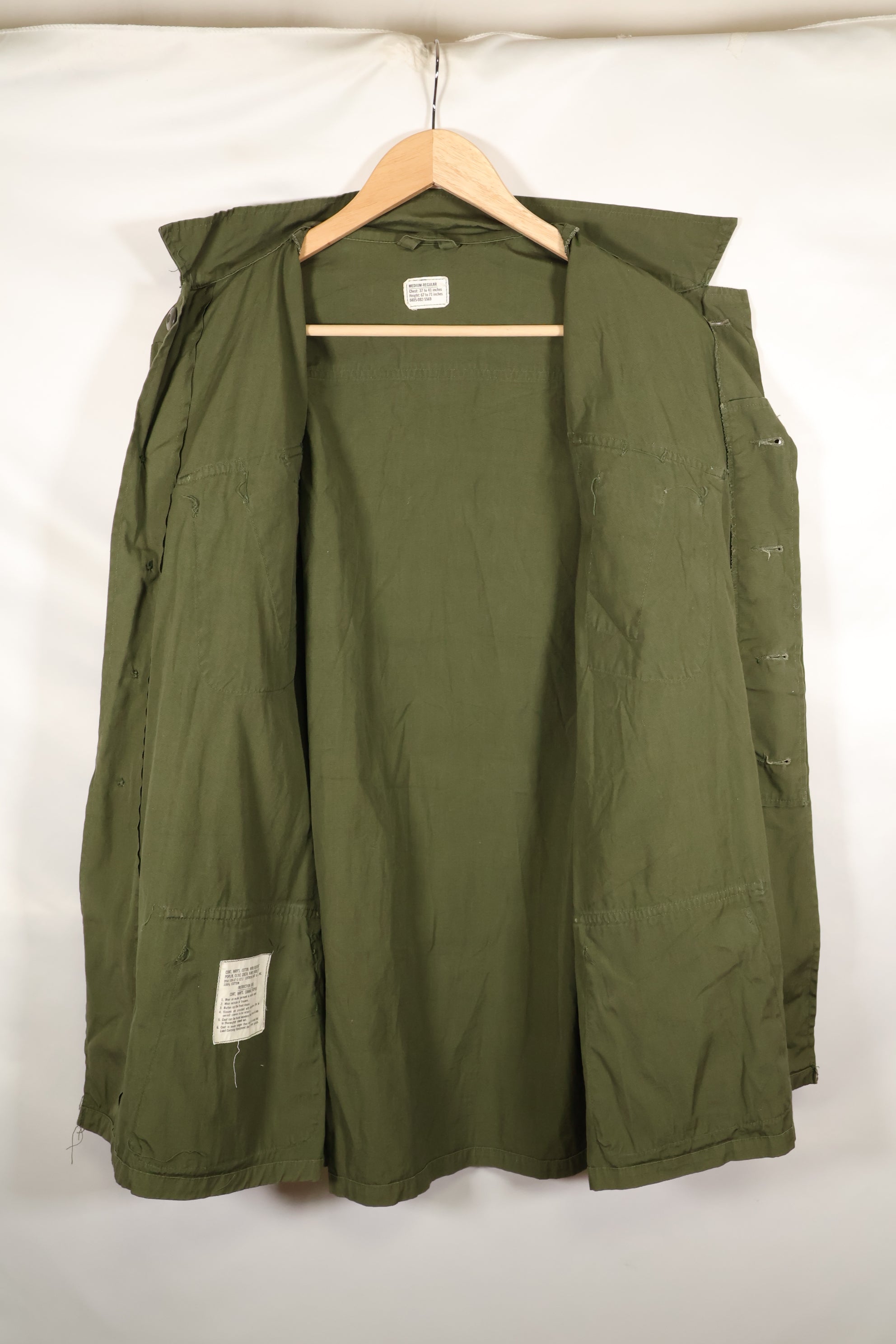 1967 年 Contract M-R 3rd Model Jungle Fatigue Jacket，状况良好，使用过。