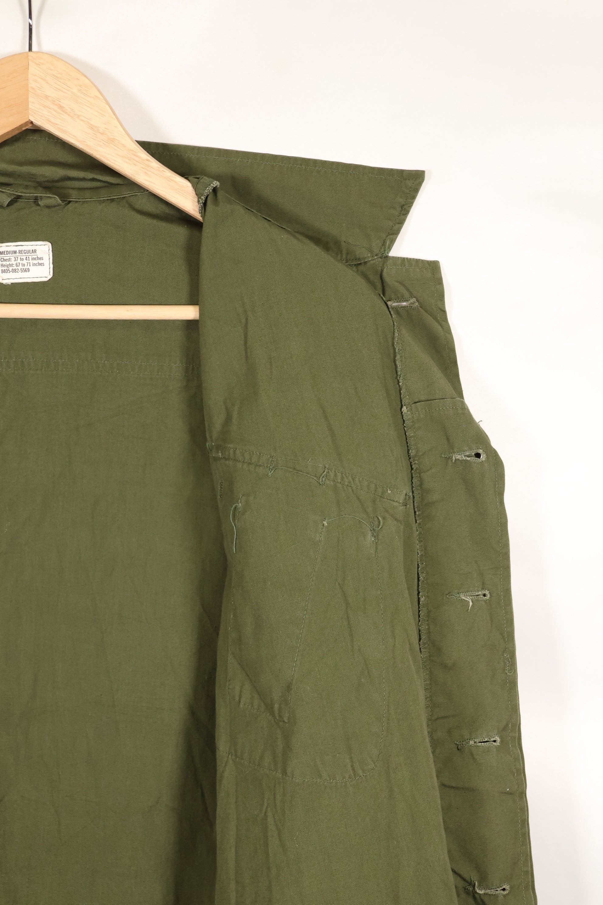 1967 年 Contract M-R 3rd Model Jungle Fatigue Jacket，状况良好，使用过。