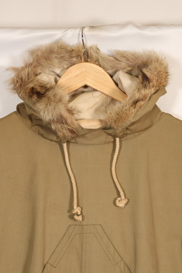 1940年代全新库存美军M1942雪地派克大衣，含原装尺码标签，未使用过