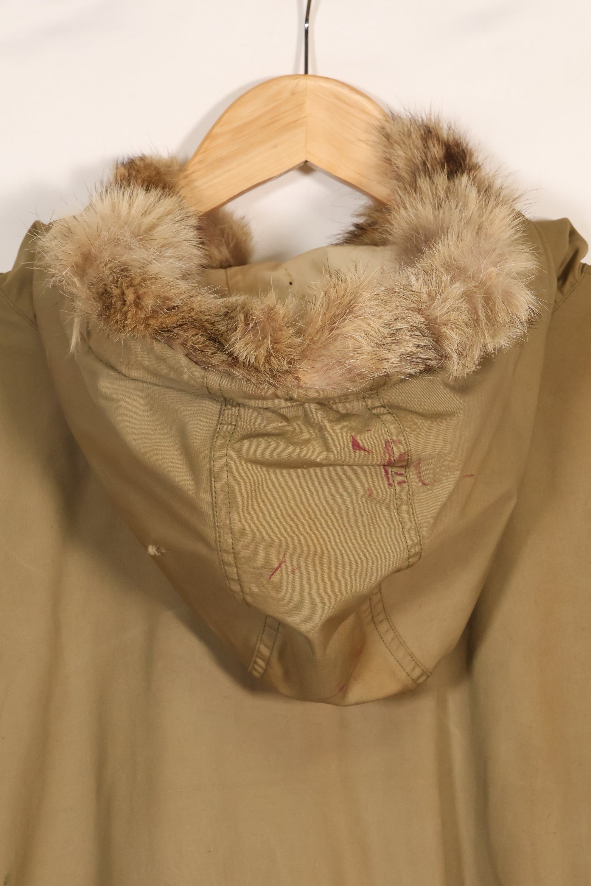 1940年代全新库存美军M1942雪地派克大衣，含原装尺码标签，未使用过