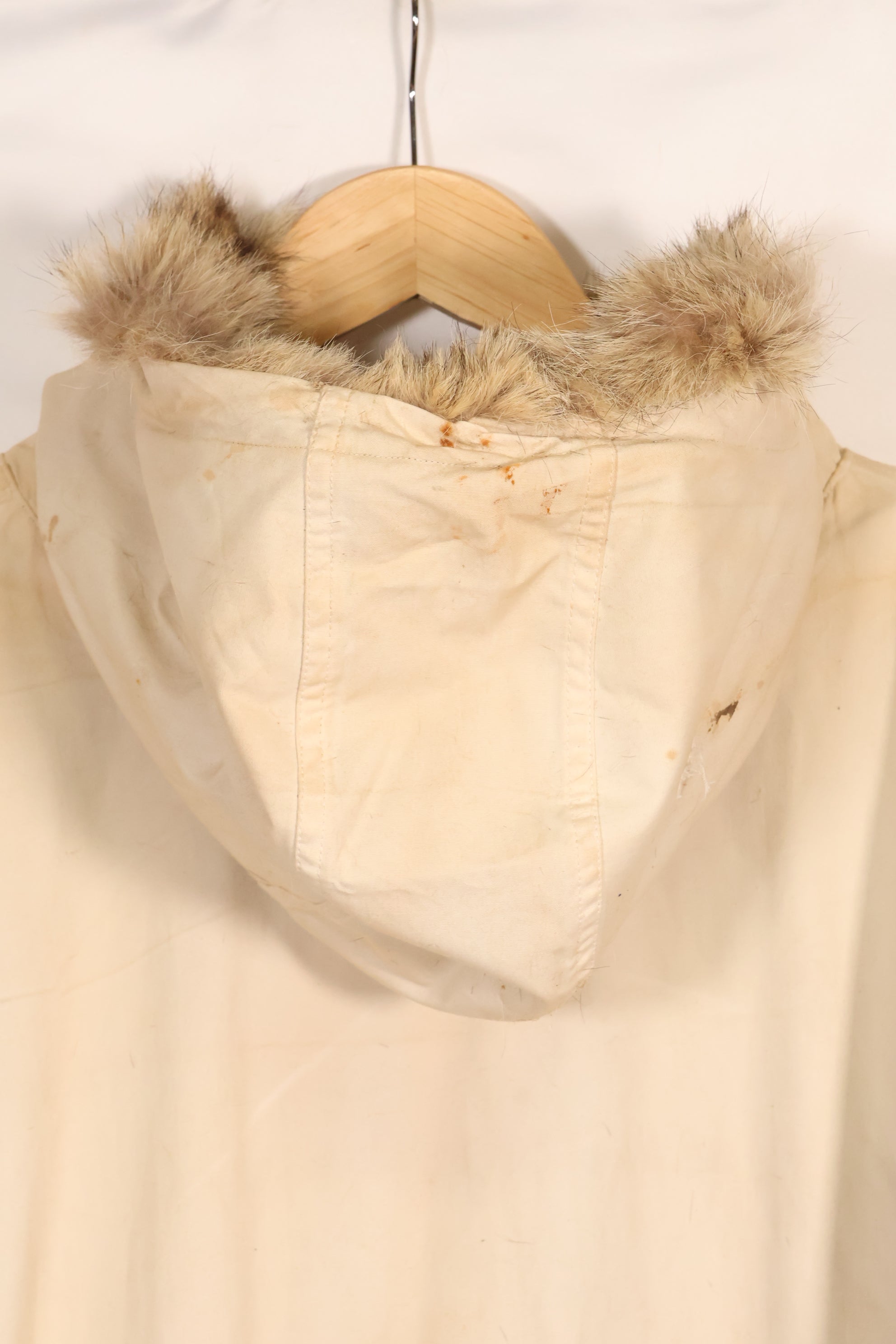 1940年代全新库存美军M1942雪地派克大衣，含原装尺码标签，未使用过