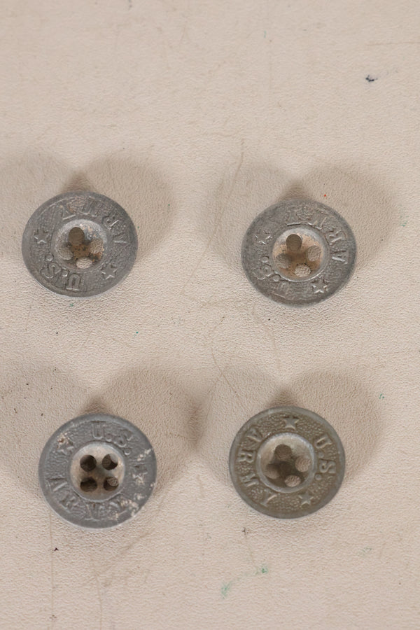 1930s U.S. Army denim pullover shirt, 3 buttons, used.