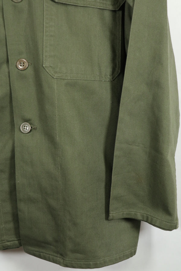 Real dead stock OG-107 utility shirt, civilian, size M.