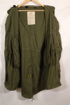 1977 Contract S-R U.S. Army M65 Field Parka, good condition, used.
