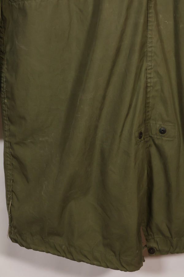 1977 Contract S-R U.S. Army M65 Field Parka, good condition, used.